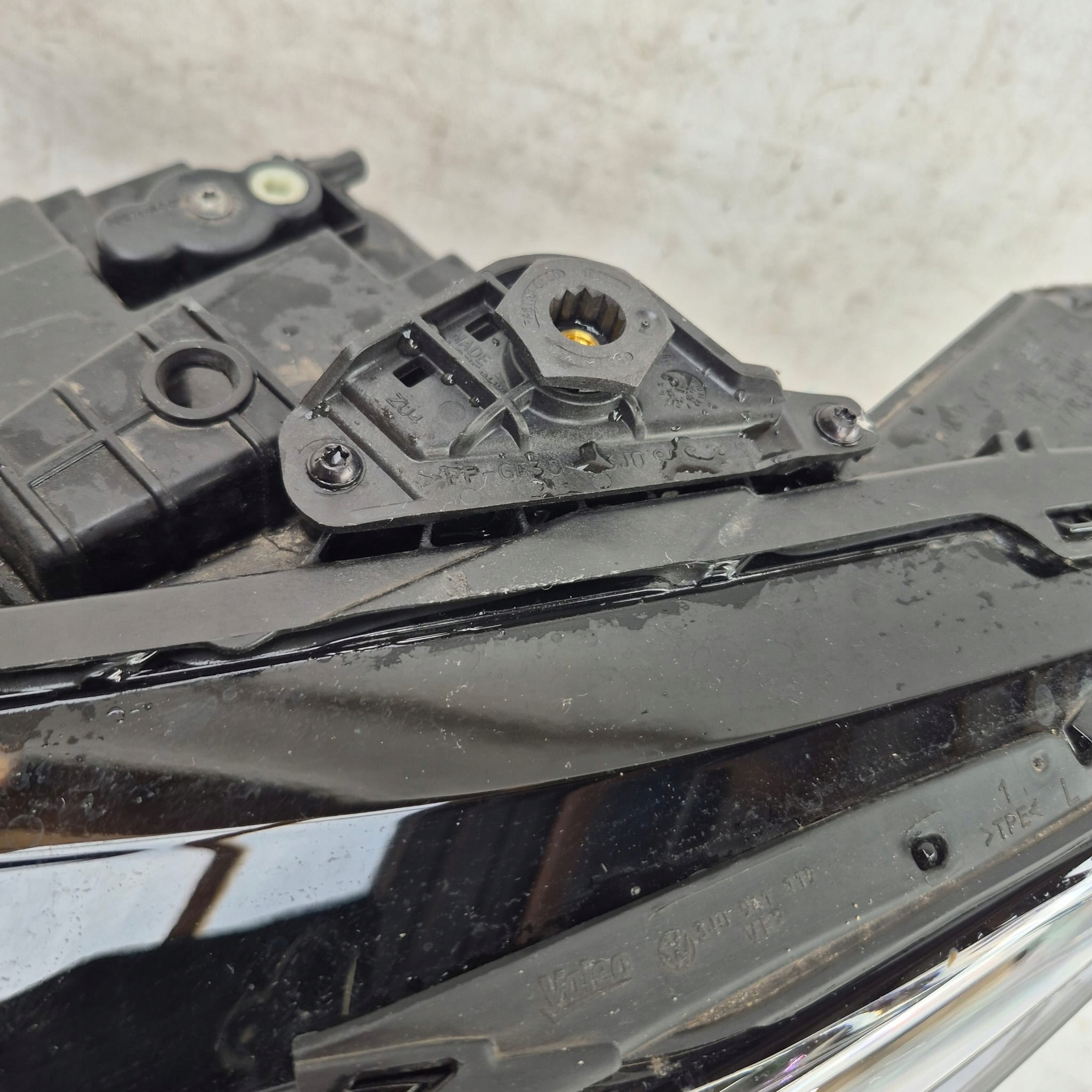VW PASSAT B9 3J0 3J1 23- light left front front FULL LED 3J1941005