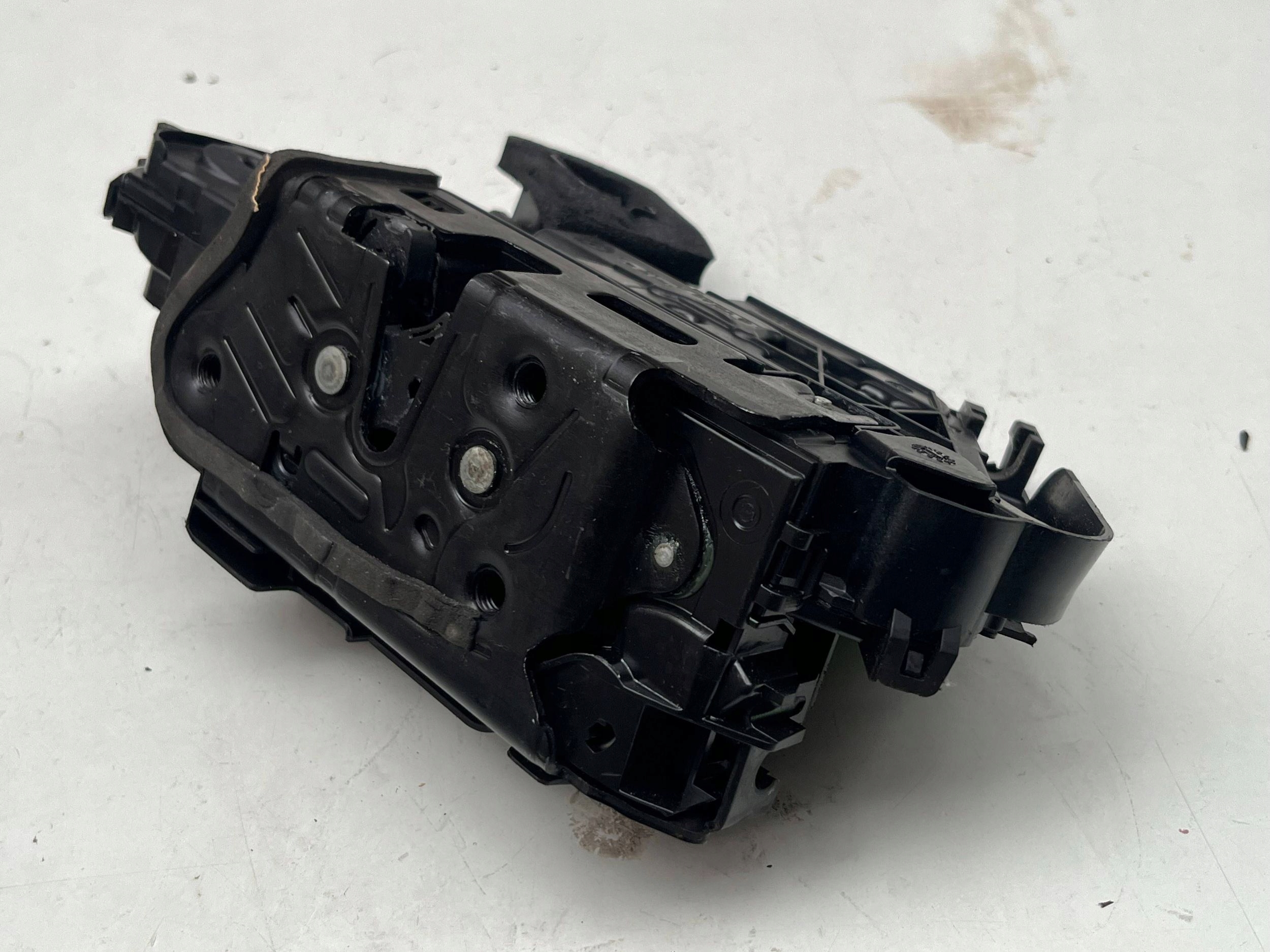 VOLKSWAGEN SEAT SKODA lock door left front 5TB837015B @M