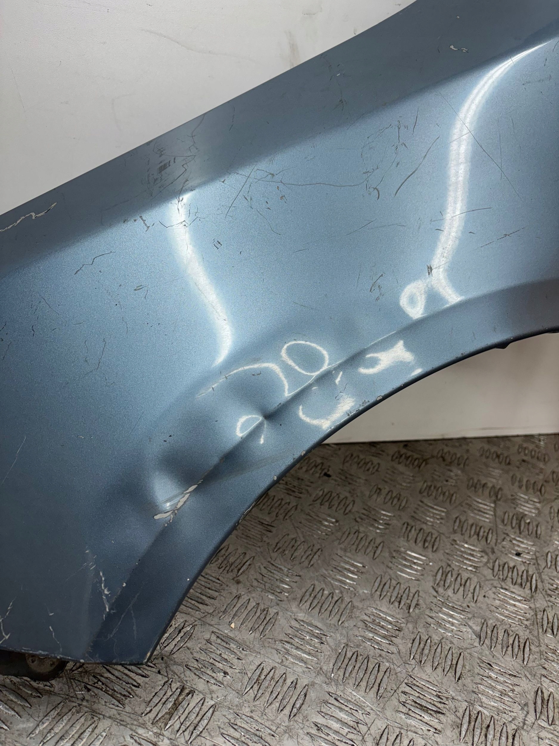fender front front left SKODA FABIA II 2