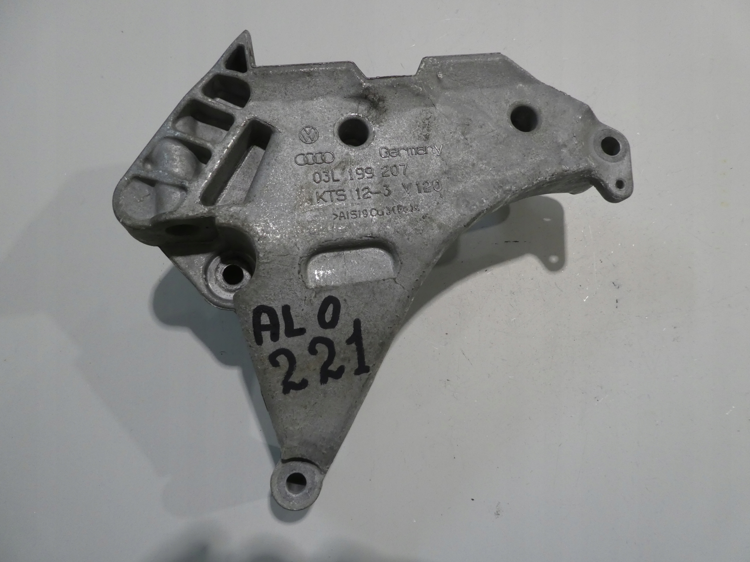 holder engine mount VW SKODA SEAT 03L199207