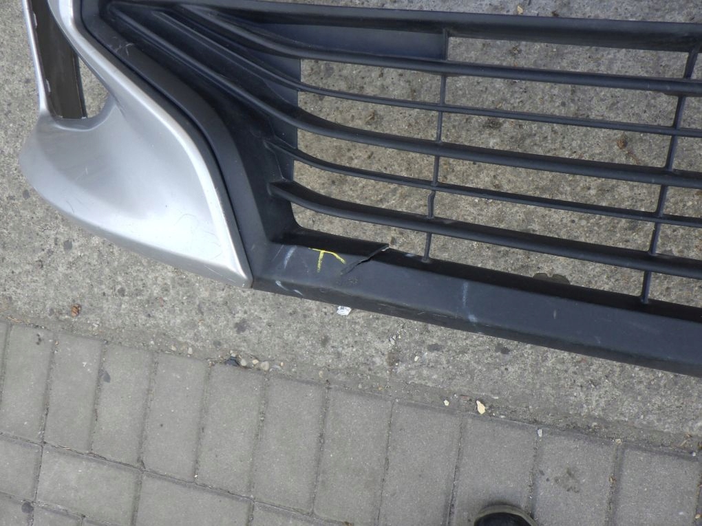 TOYOTA YARIS 4 IV P21 2020- front bumper