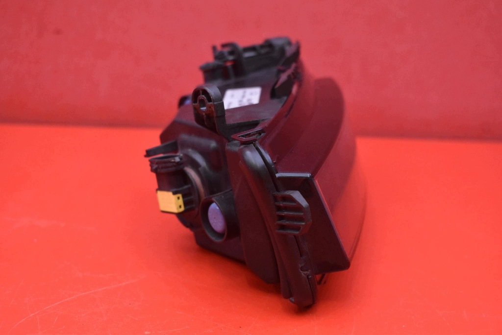 fog light left front front 5E0941699F SKODA OCTAVIA 3 III LIFT 17-20