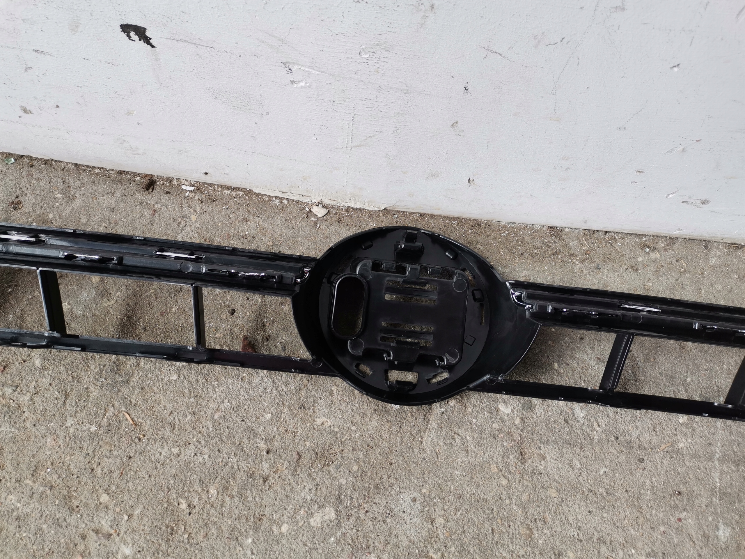 front PREKLADgrill front VW POLO VI grill R-LINE LIFT 21