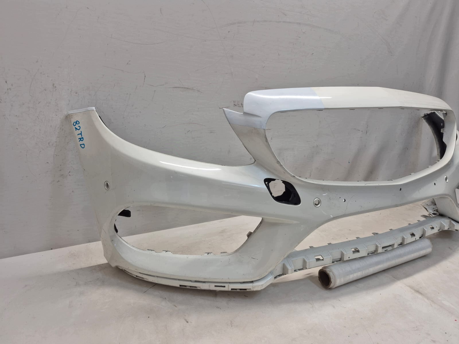 MERCEDES C-KLASA W205 AMG 14-18 bumper front front PDC