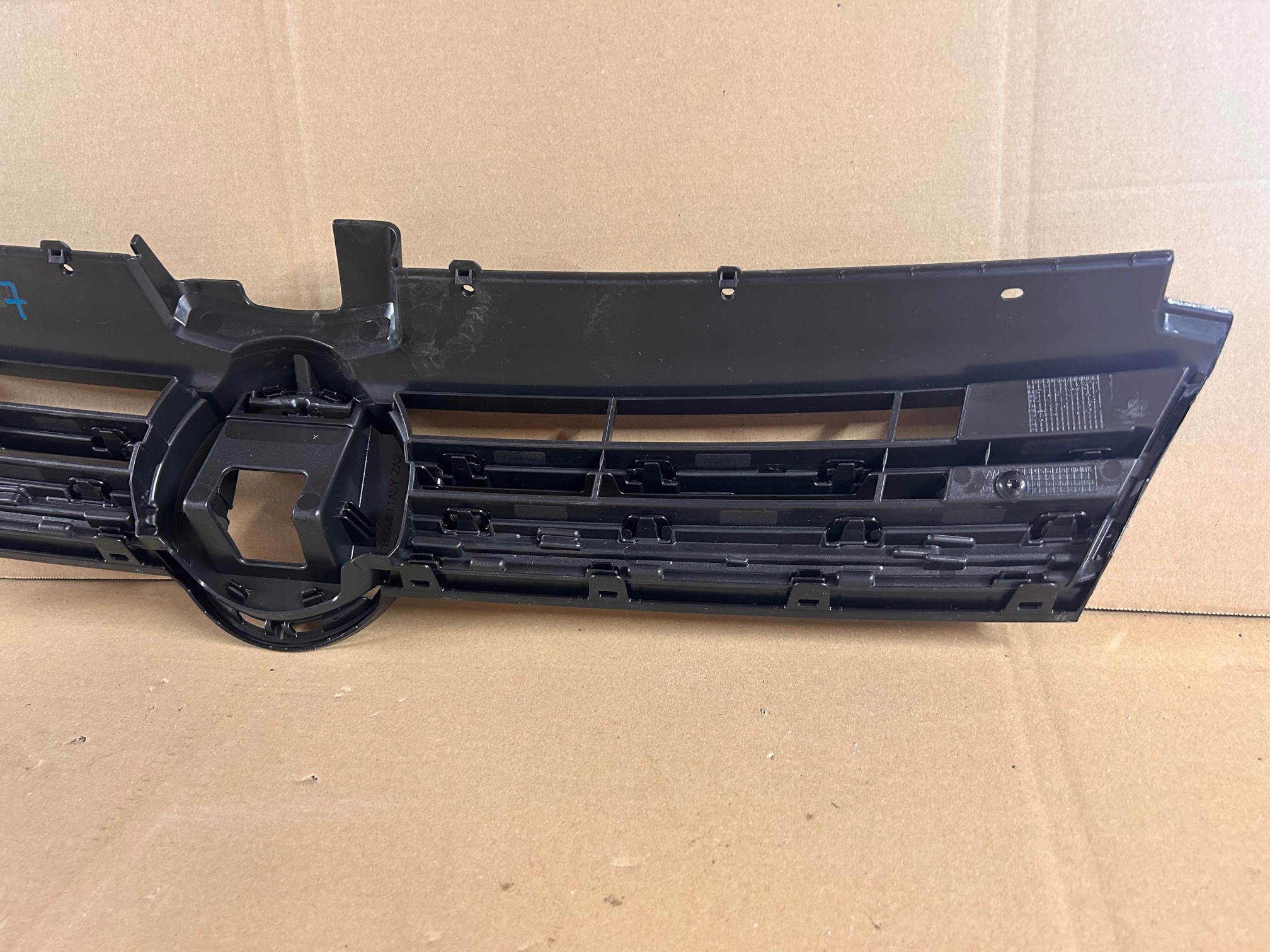 VW Golf V Kühlergrill FRONTGRILL Kühlergitter 5G0853651CP - Thumbnail 7