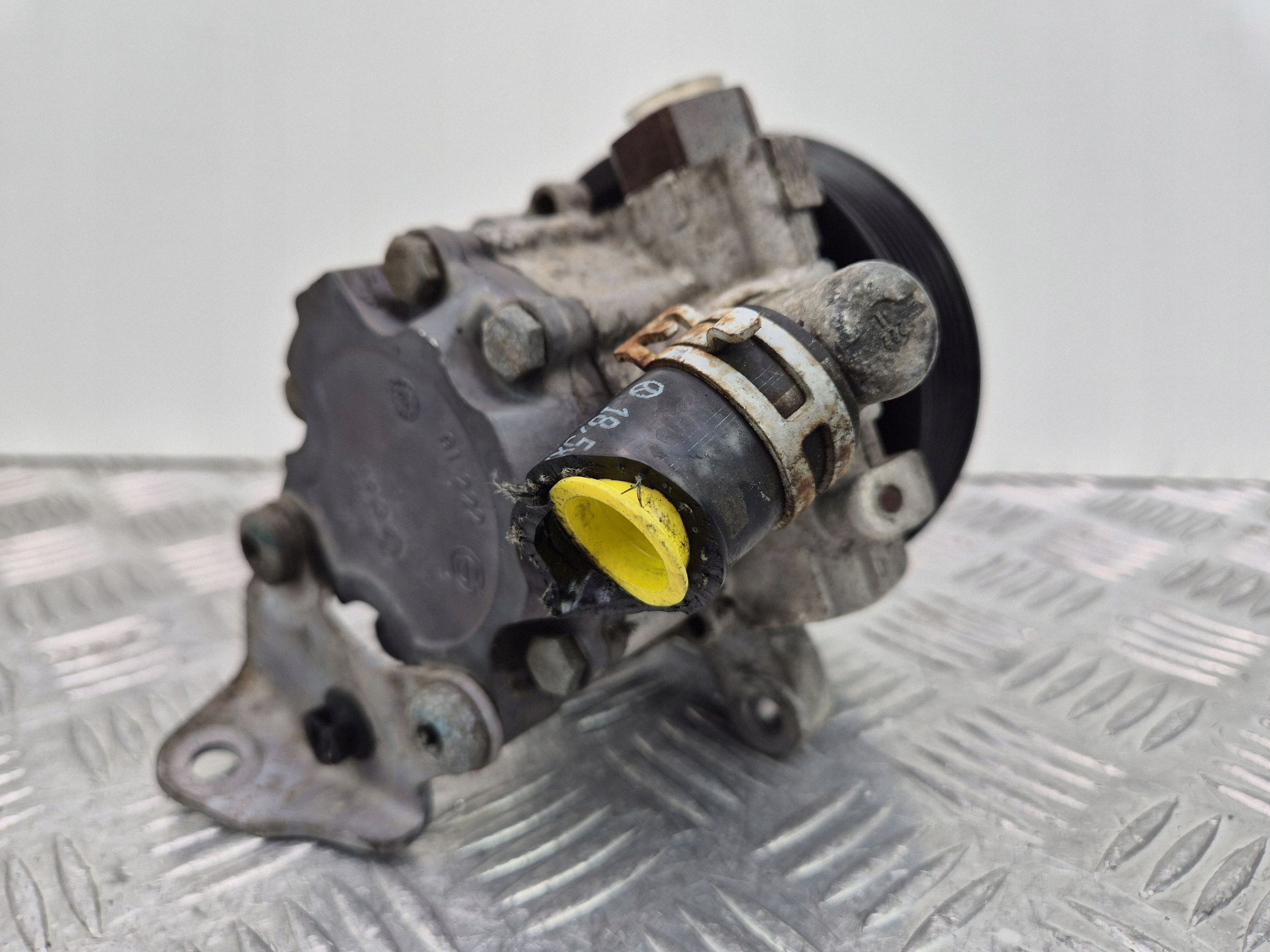 Mercedes ML280 W164 servo pump A0044668301