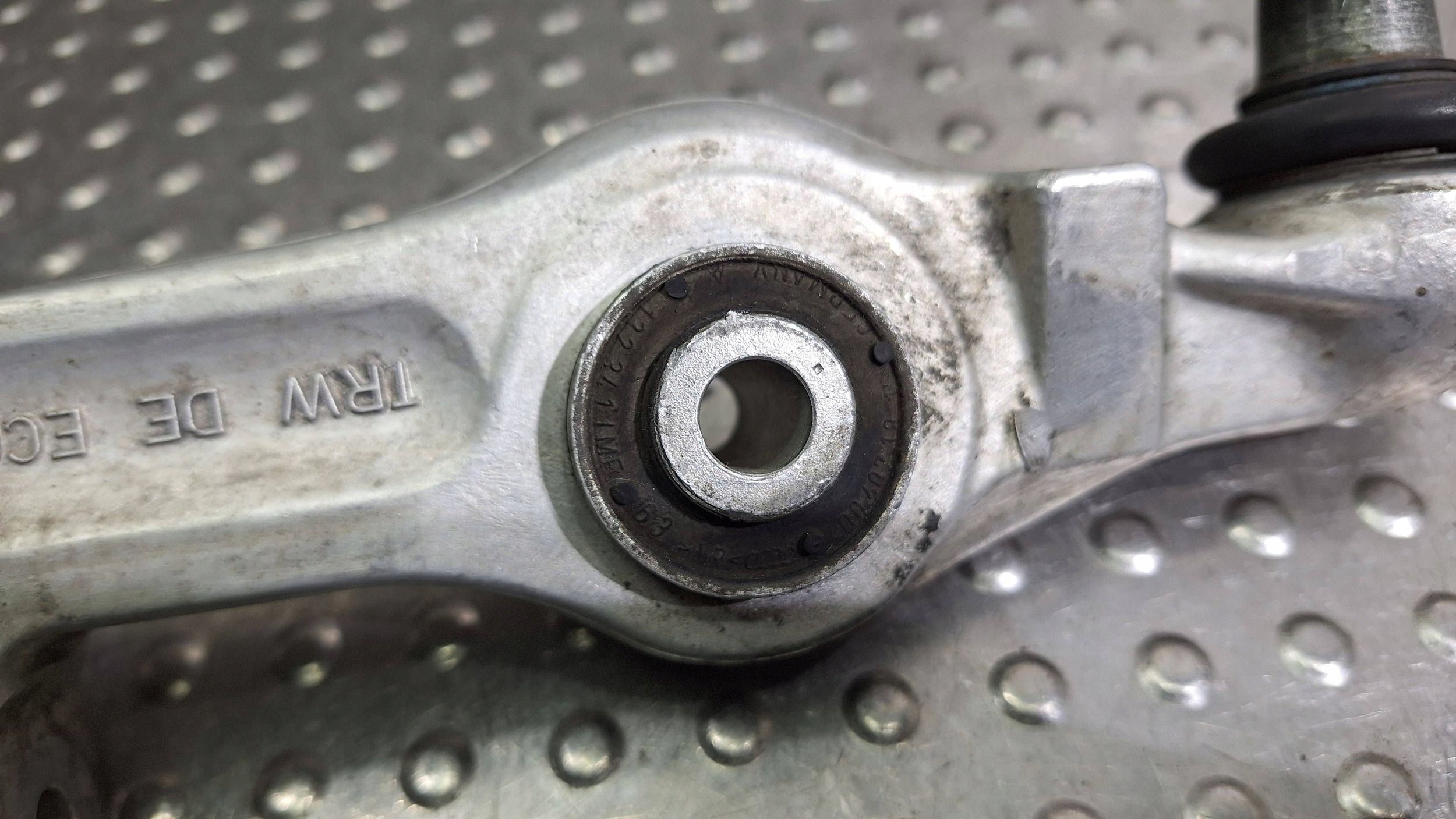 arm left front lower PROSTY AUDI A4 B5 A6 C5 A8 D2 PASSAT B5 SUPERB and