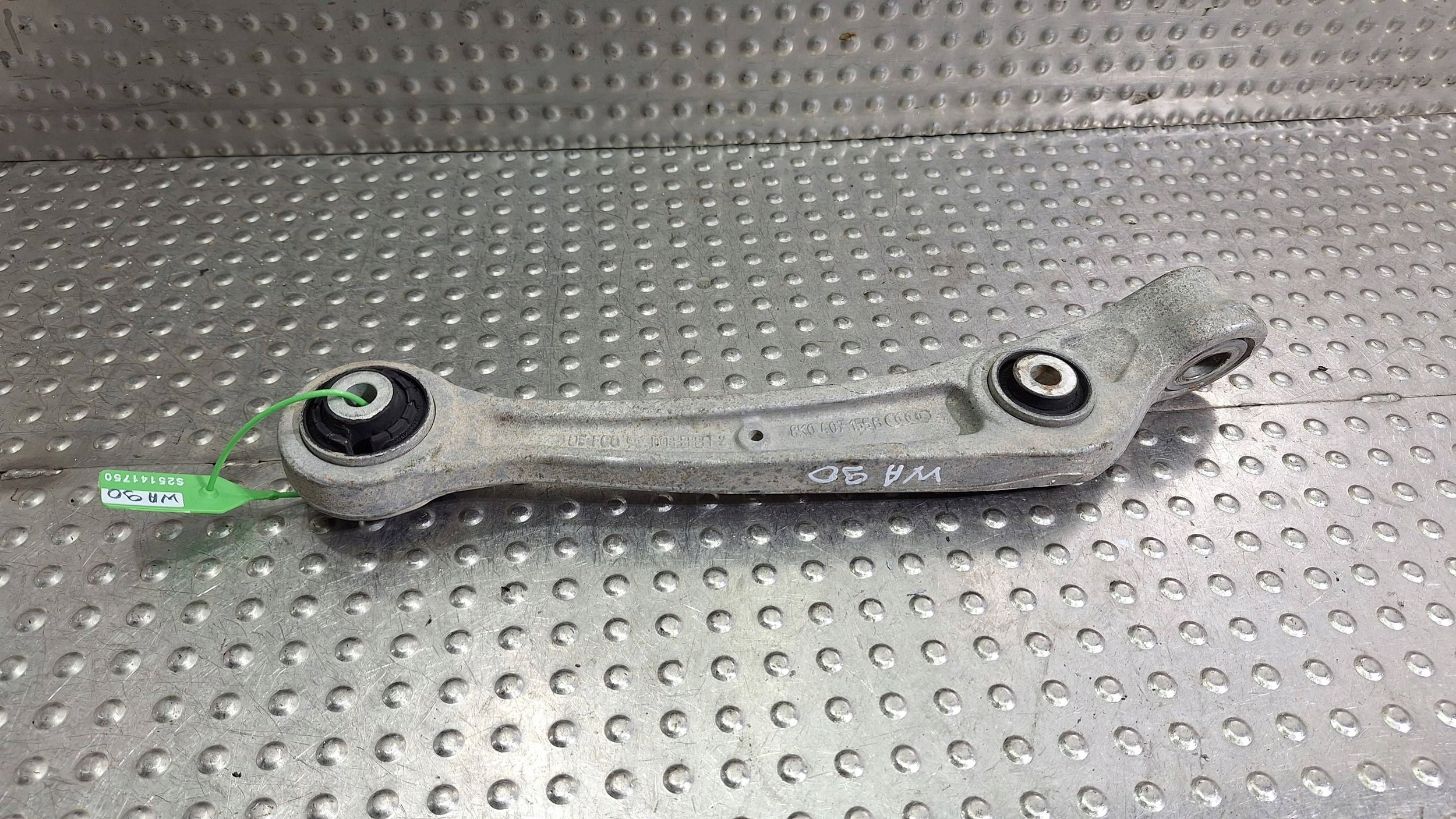 arm left front 8K0407155B AUDI A4 B8 A5 8T Q5 8R
