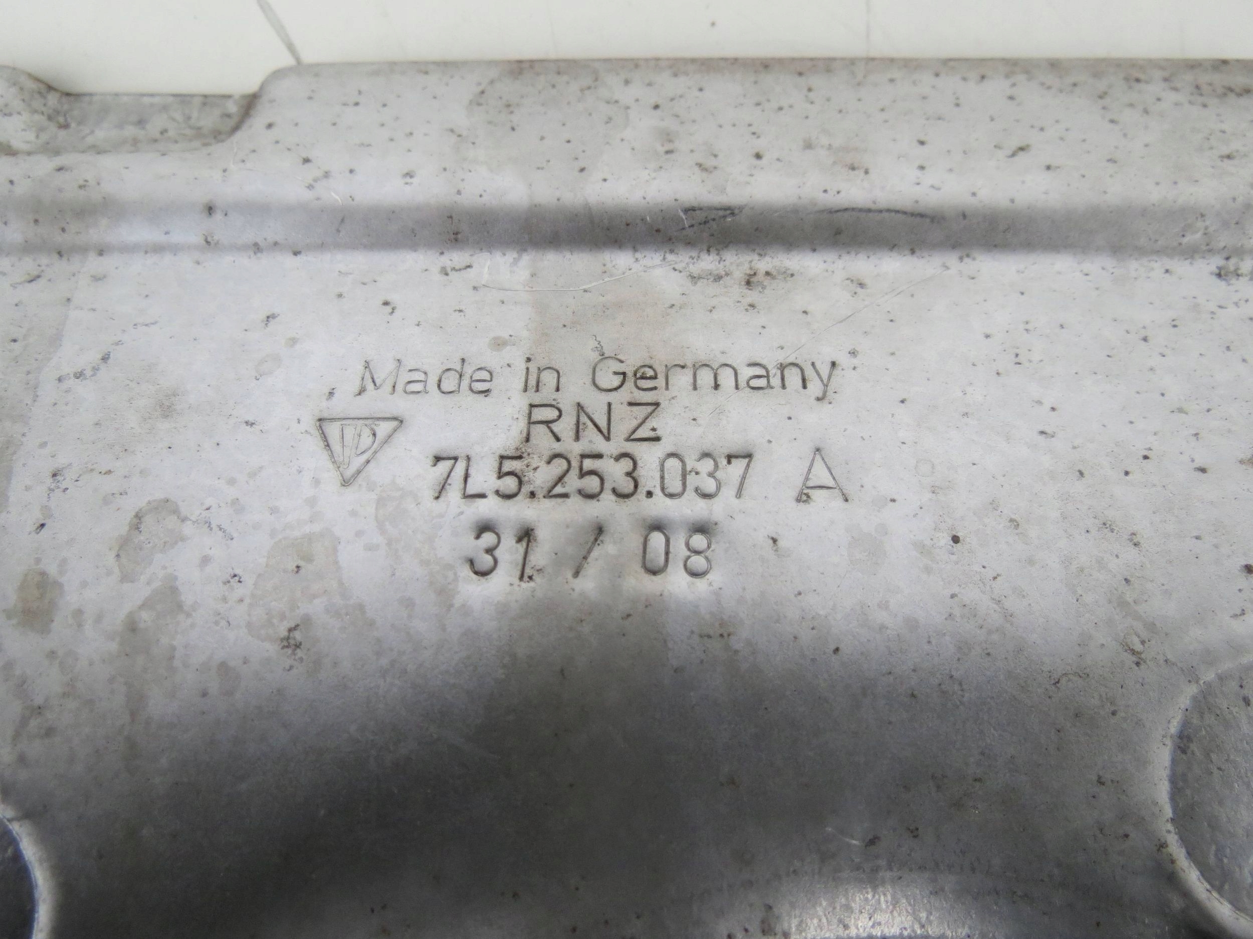cover TERMICZNA header pipe right PORSCHE CAYENNE 4.8 V8 7L5253038B
