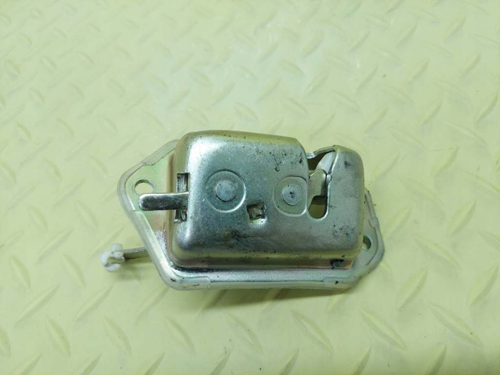 CHEVROLET SPARK and lock bonnet rear part
