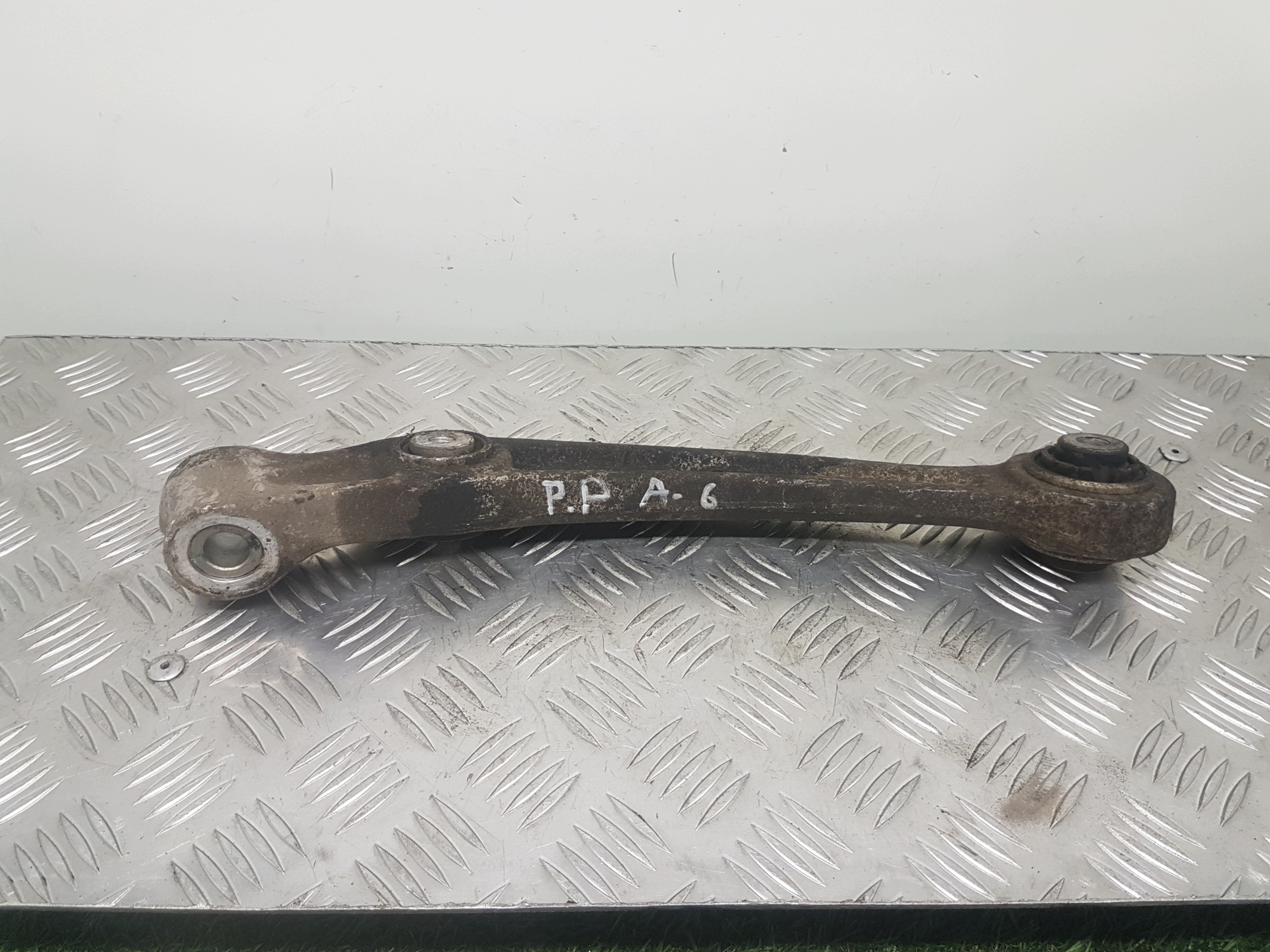 petit bras droite avant AUDI A6-C7