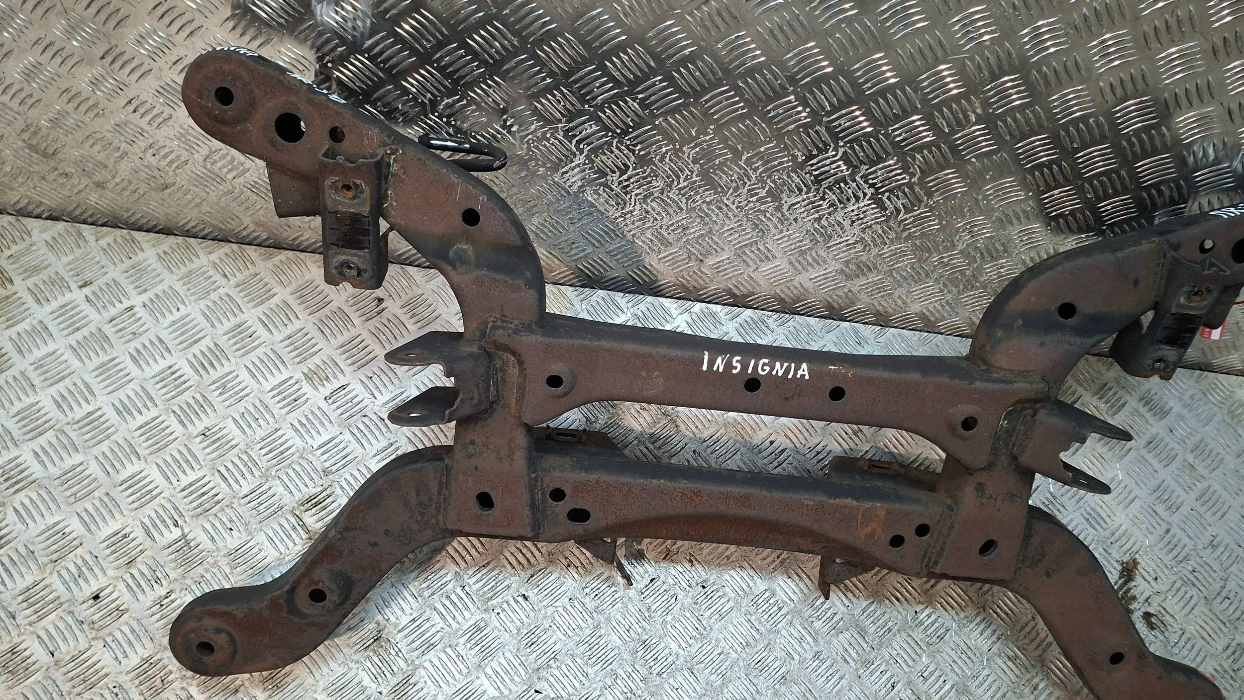 Vorderachsträger heck OPEL INSIGNIA A 2008