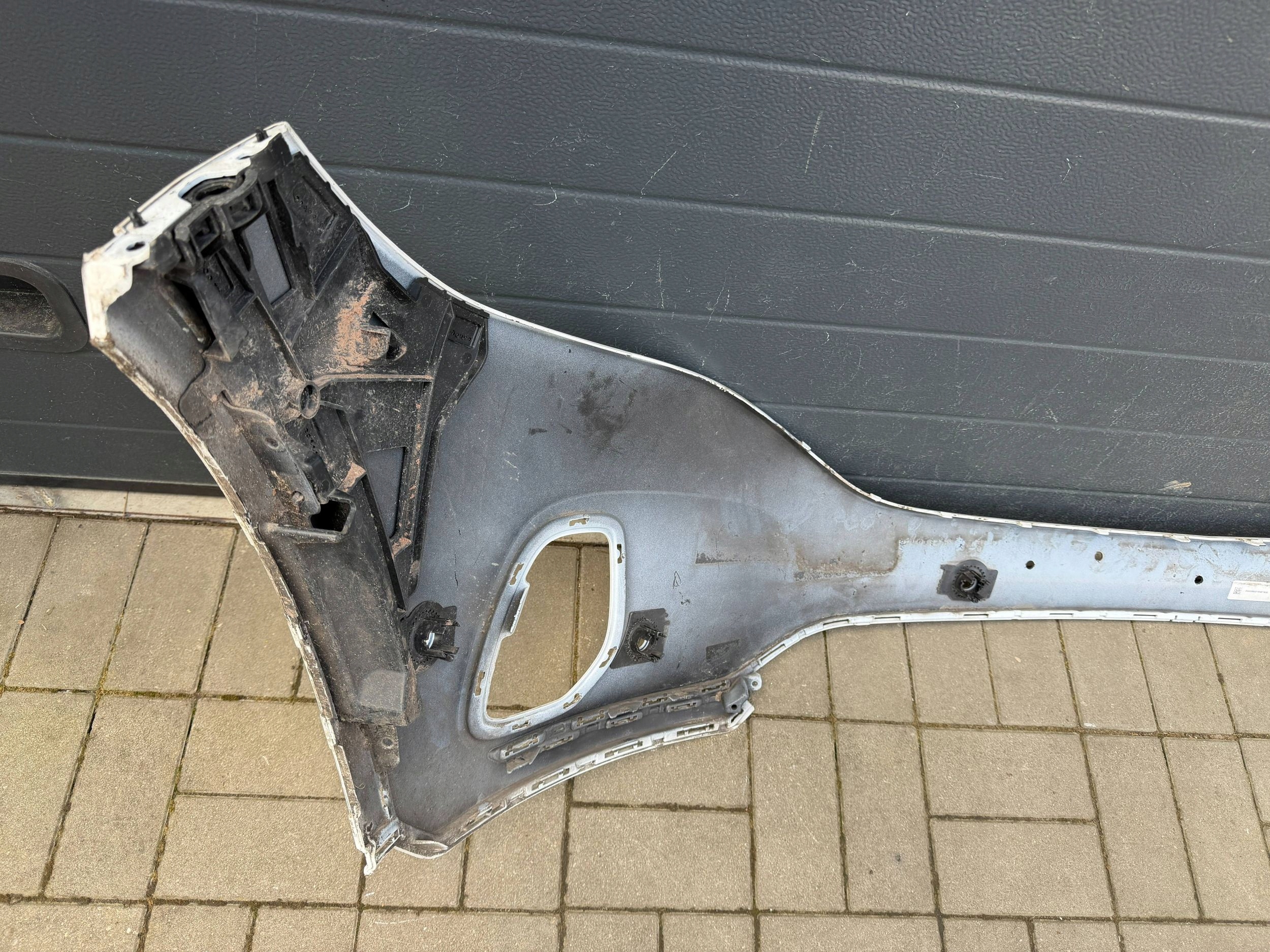 Mercedes Eqa a243 Stoßstange vorne vorne