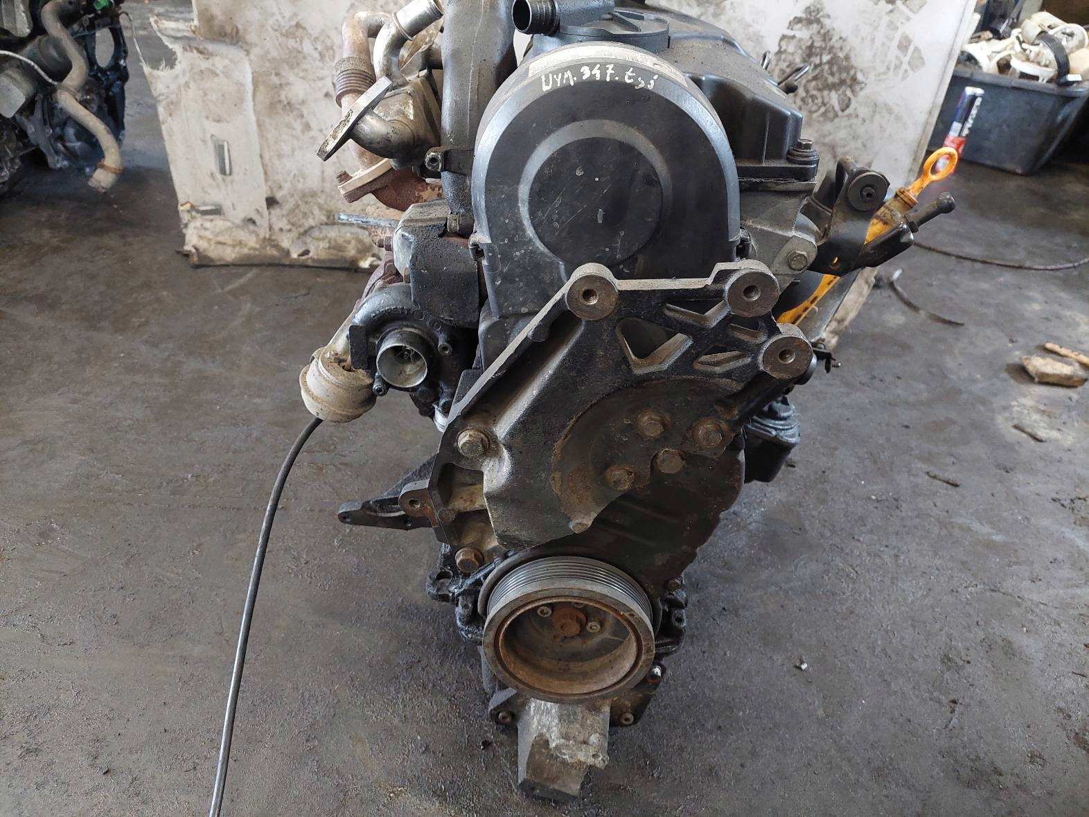 SILNIK DIESEL FORD GALAXY MK1 FL AUY 038130073AK Typ silnika Diesel