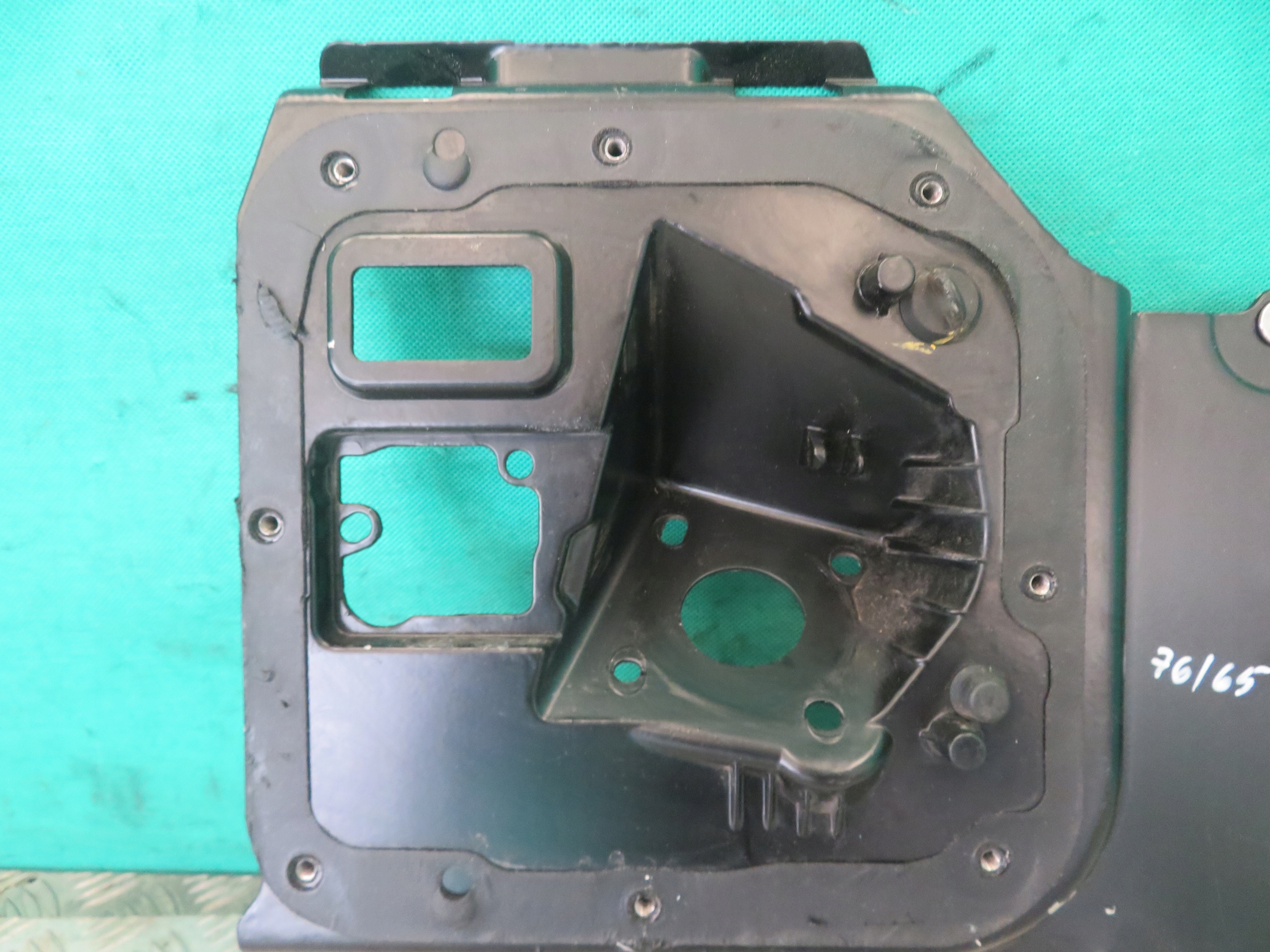 Porte Support plaque PEDALOW SCANIA G410 CNG 2008407