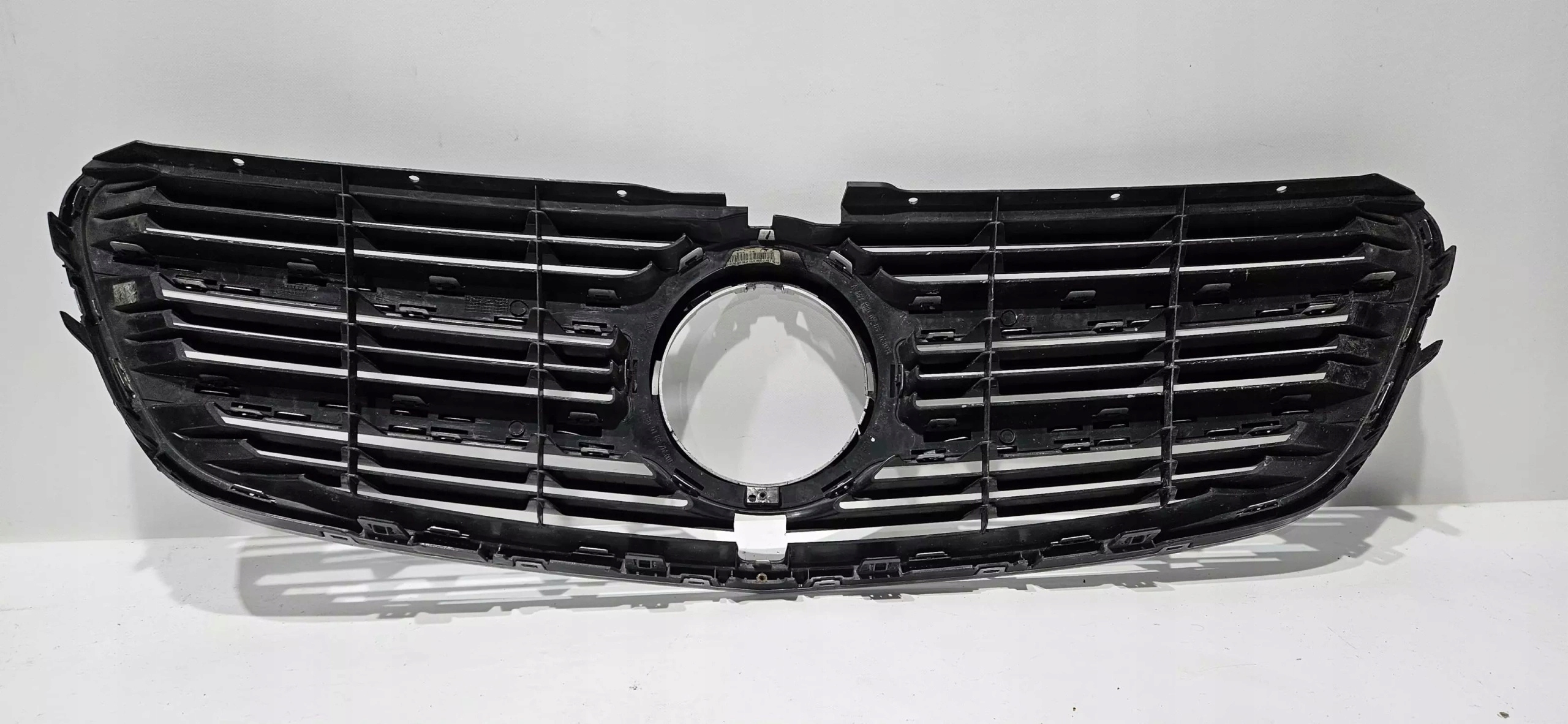 maska MERCEDES VITO W447 ispod KAMERE ORYG