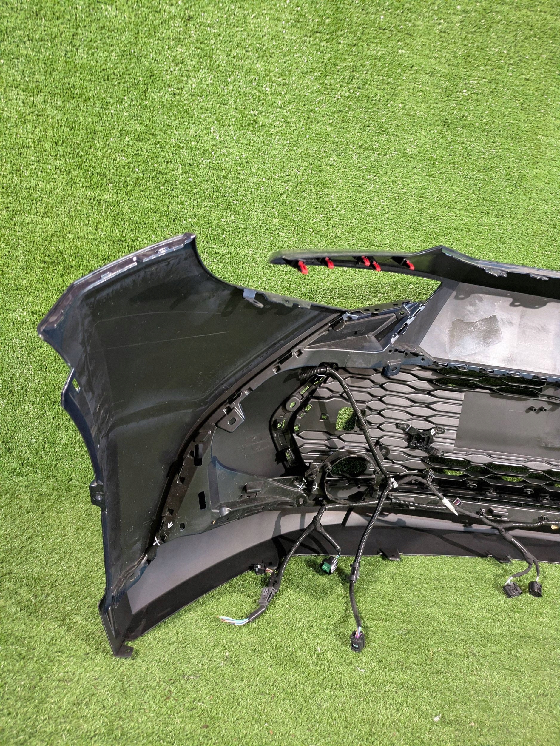 front bumper front TOYOTA C-HR CHR II NR.Z8697