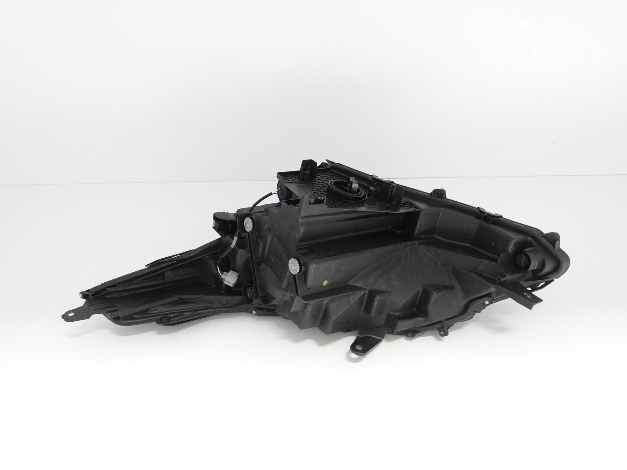 LEXUS RX IV 4 15-19 FULL LED LAMPA PRAWA PRZÓD EU Rodzaj świateł mijania LED