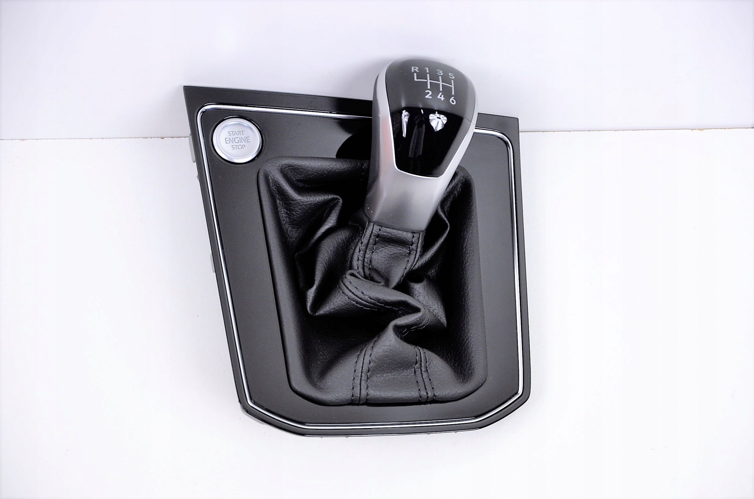 VW TOURAN СИЛЬФОН РУЧКА ПЕРЕКЛЮЧЕНИЯ ПЕРЕДАЧ 5TB711113E