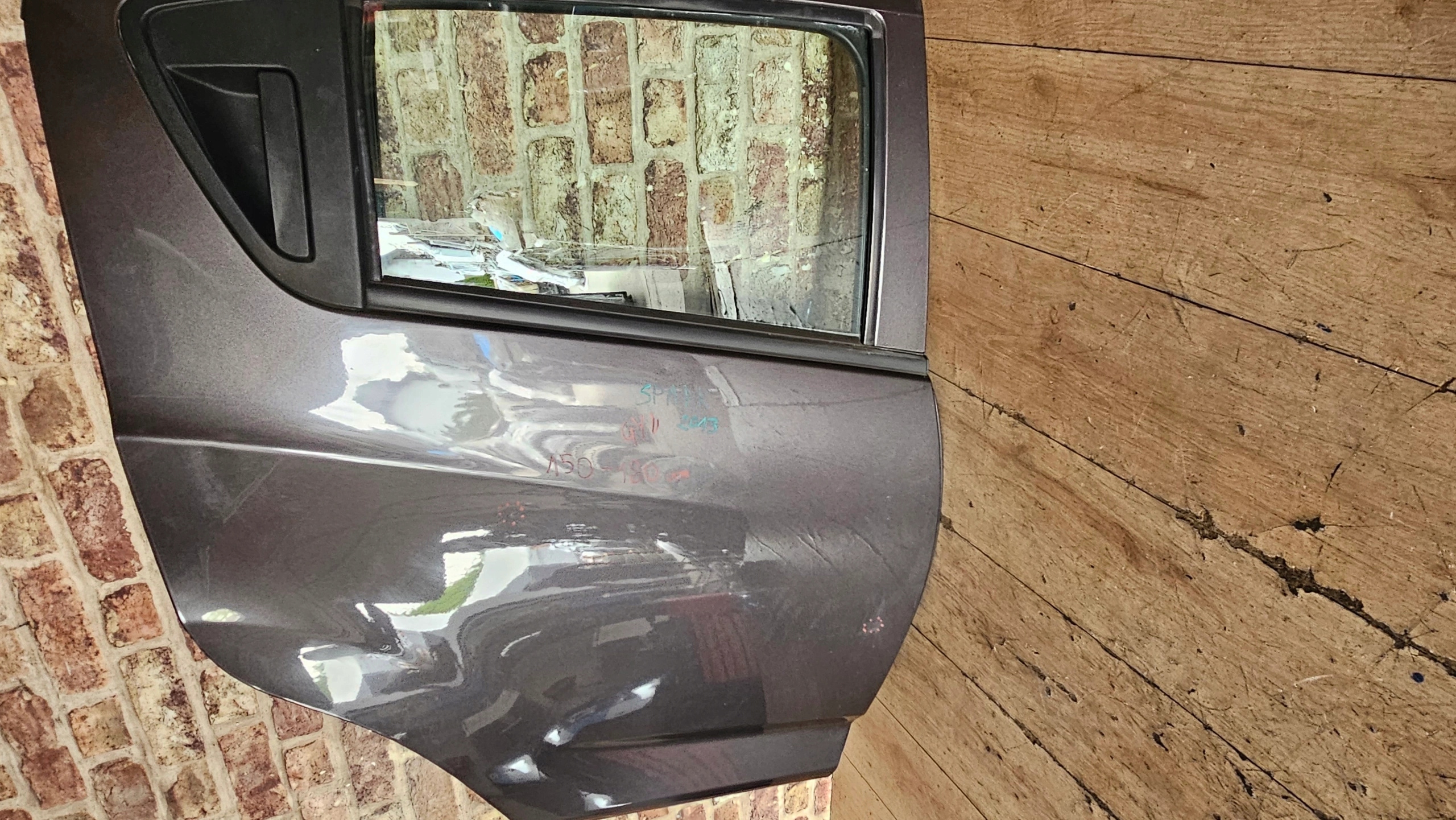 DRZWI TYŁ PRAWE CHEVROLET SPARK M300 2013 KOD GYV