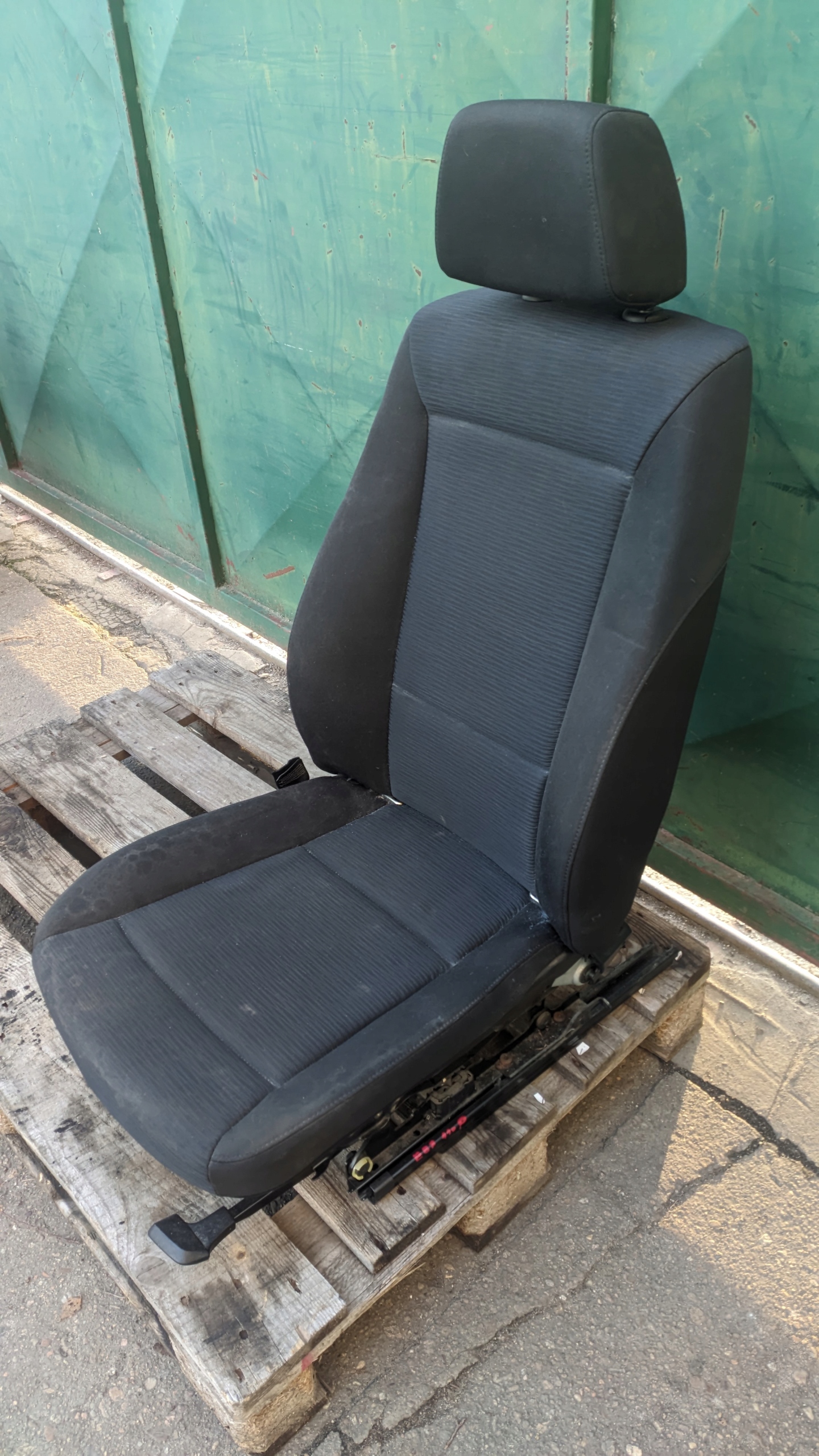 BMW E87 11R Sitze KOMPLET
