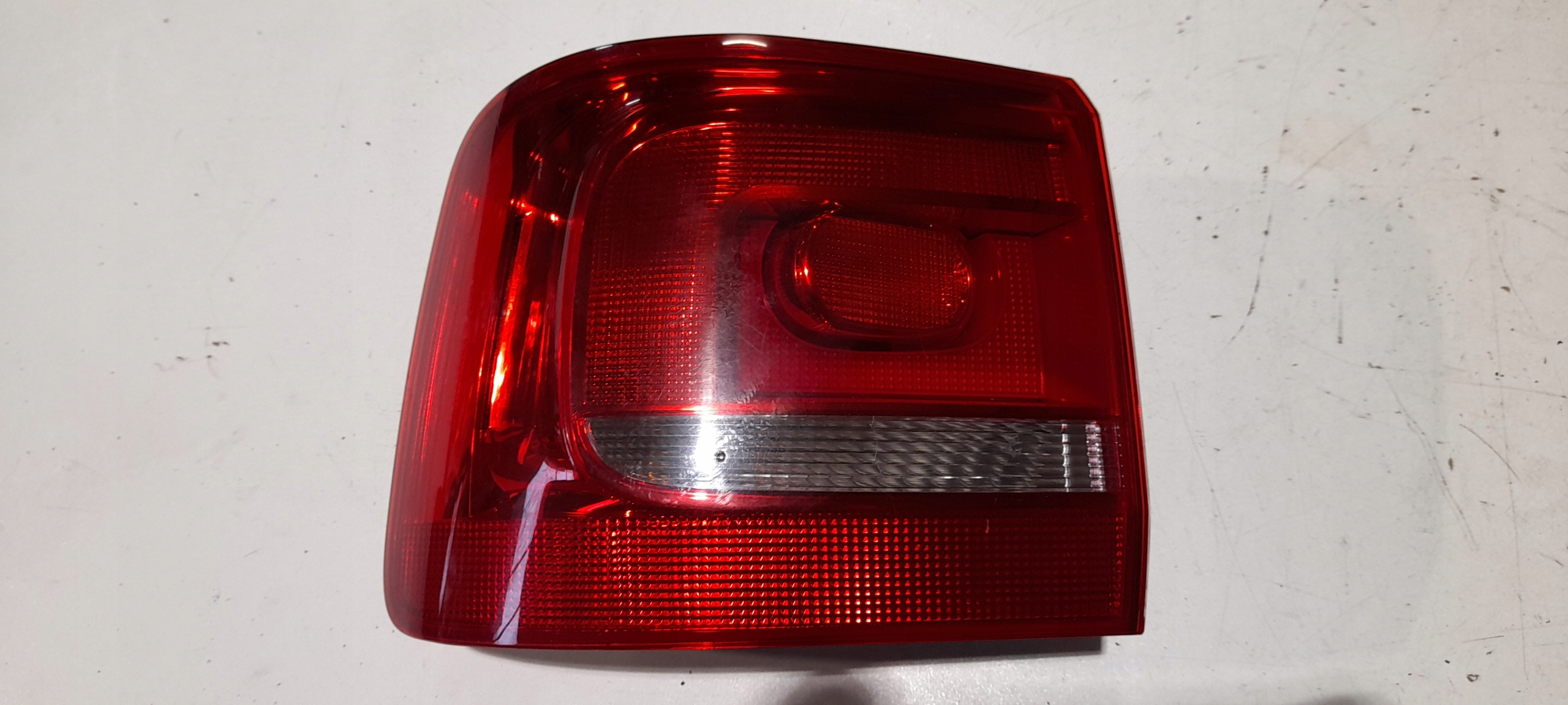 VW TOURAN 2 II light rear left left rear part