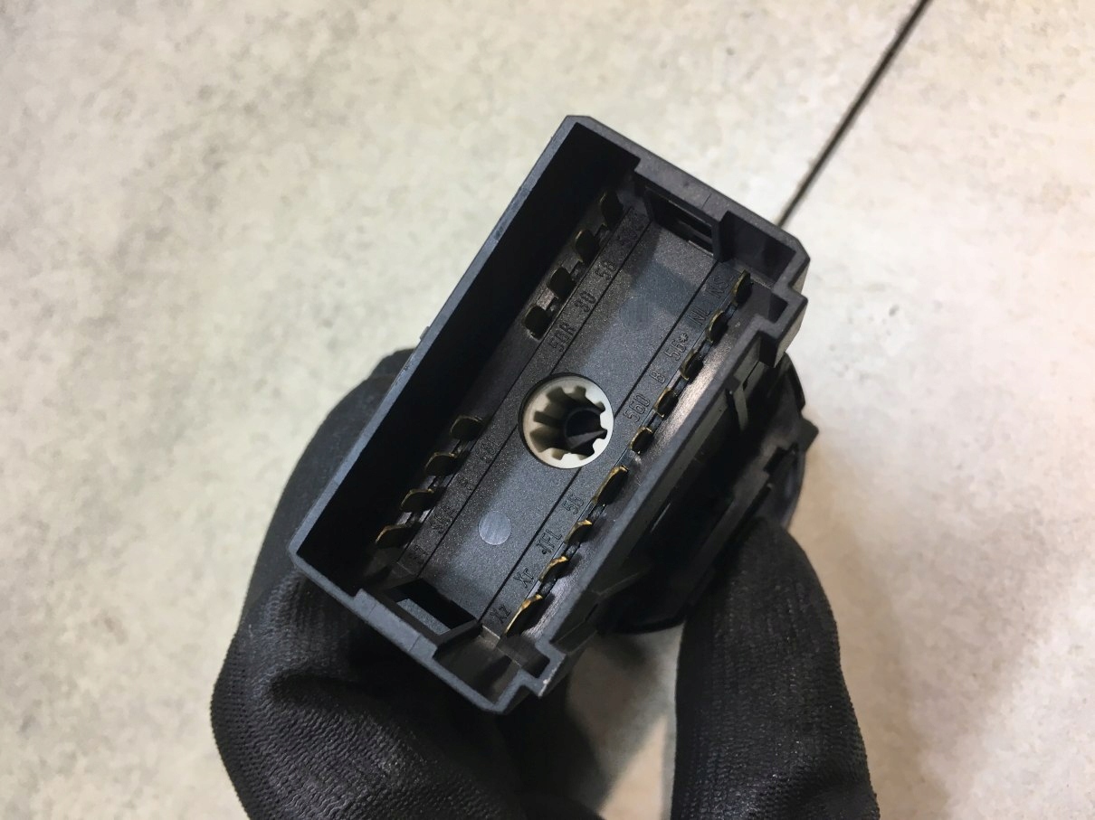interruttore luci VW GOLF IV 1C0941531