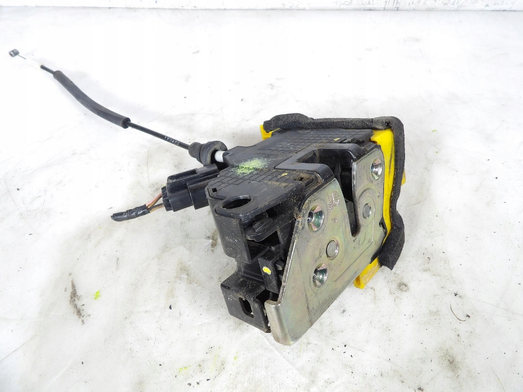 KIA CEED II lock door front right 81320-A2010