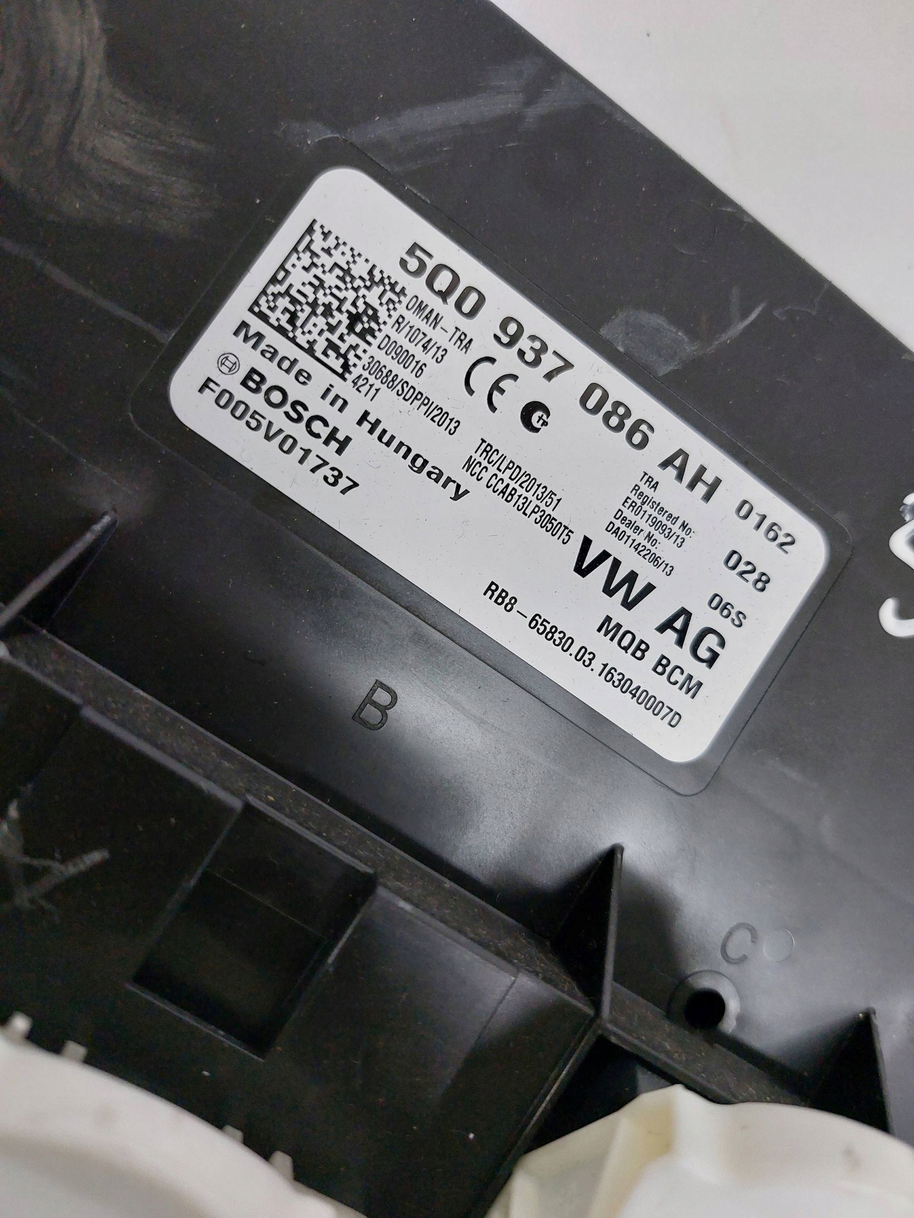 VW GOLF VII PASSAT B8 OCTAVIA III modul Bedienteil KOMFORTU BCM 5Q0937086AH