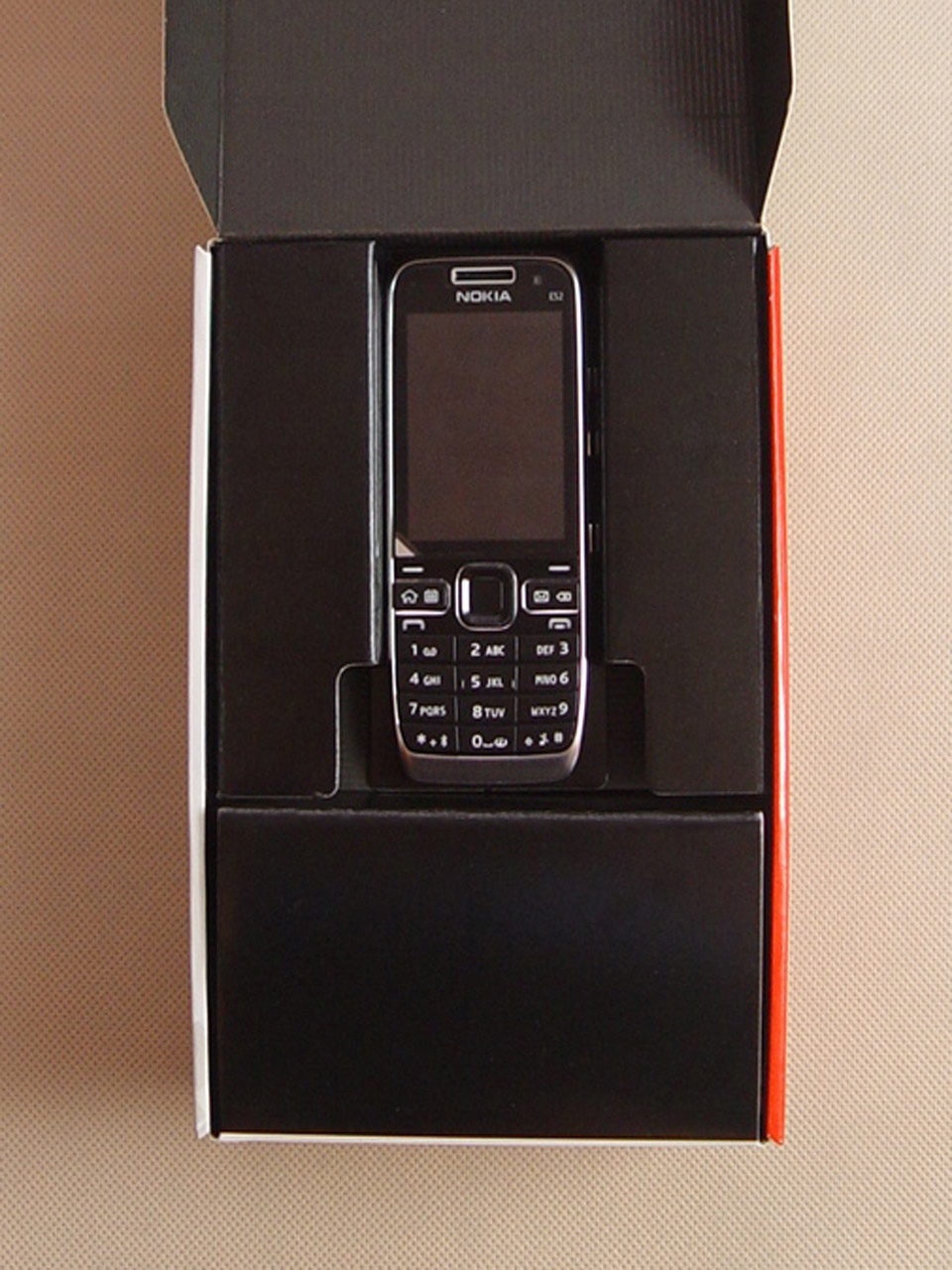 Nokia E52 nowa, czarna, kompletny zestaw Typ Telefon komórkowy