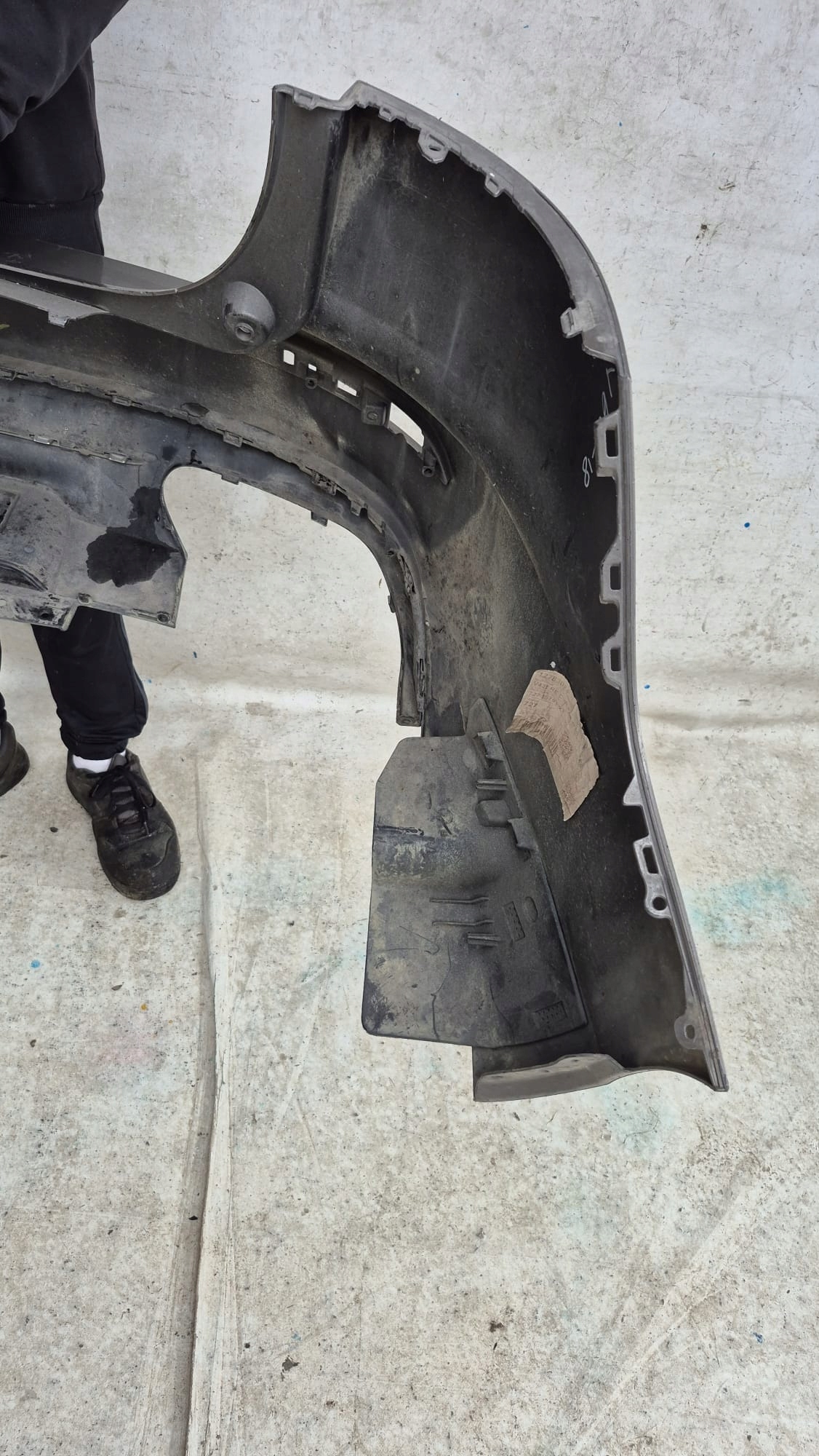 VOLVO V60 II 2 18-> bumper rear part rear PDC