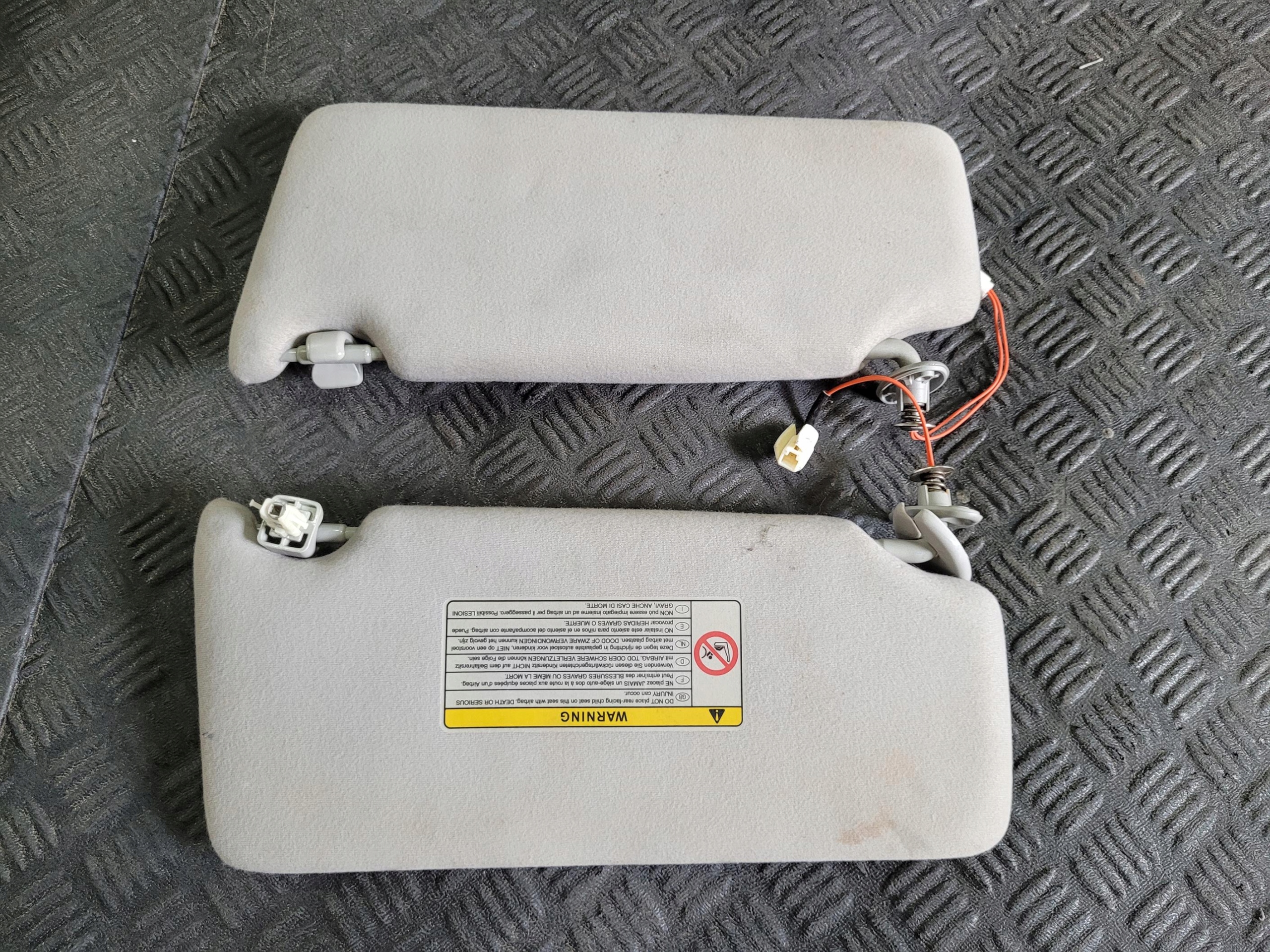 cover PRZECIWSLONECZNA front left right LEXUS RX II 400 300 RX400 H