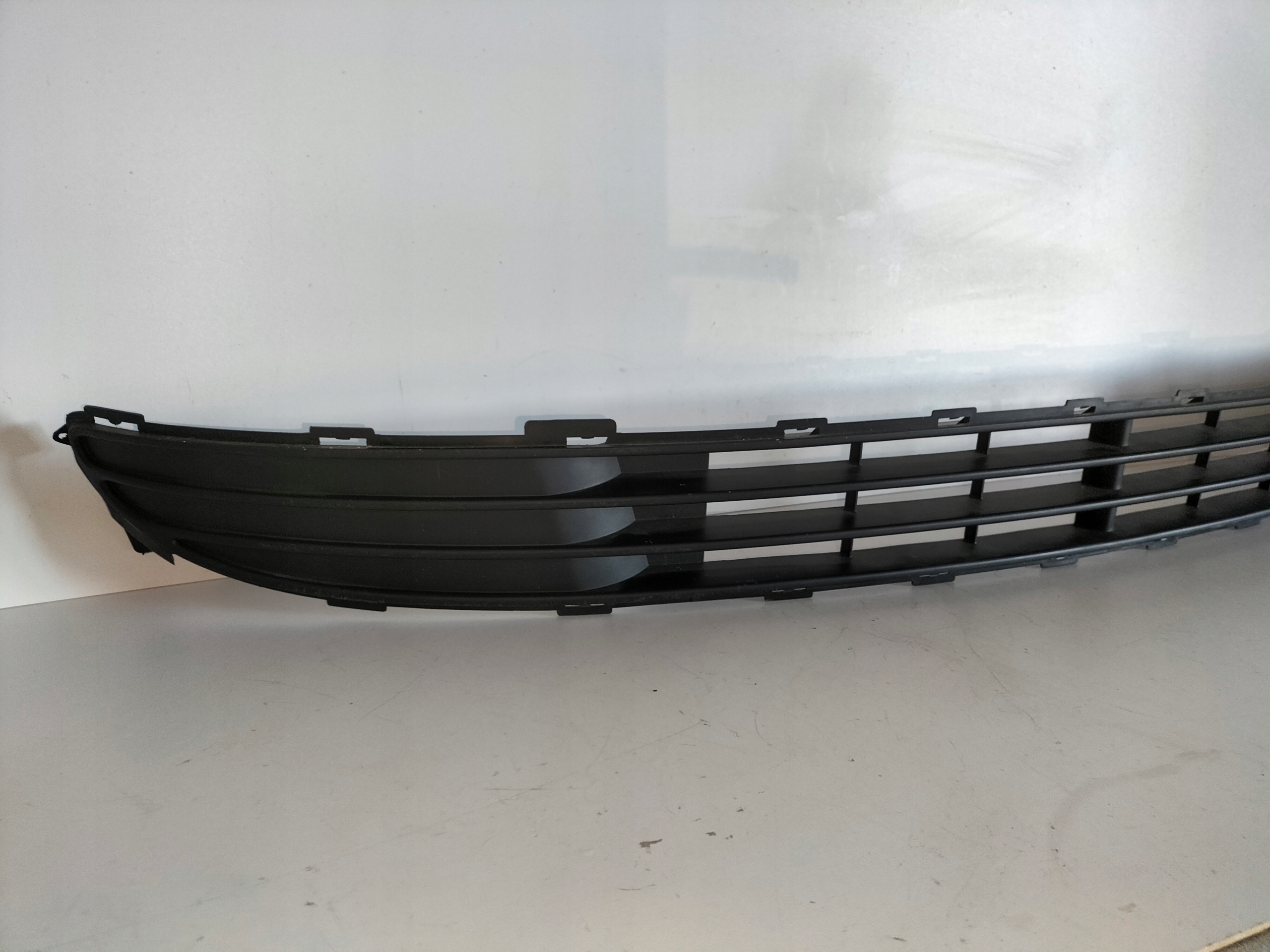 grille grid of a bumper front central KIA RIO II 05-08