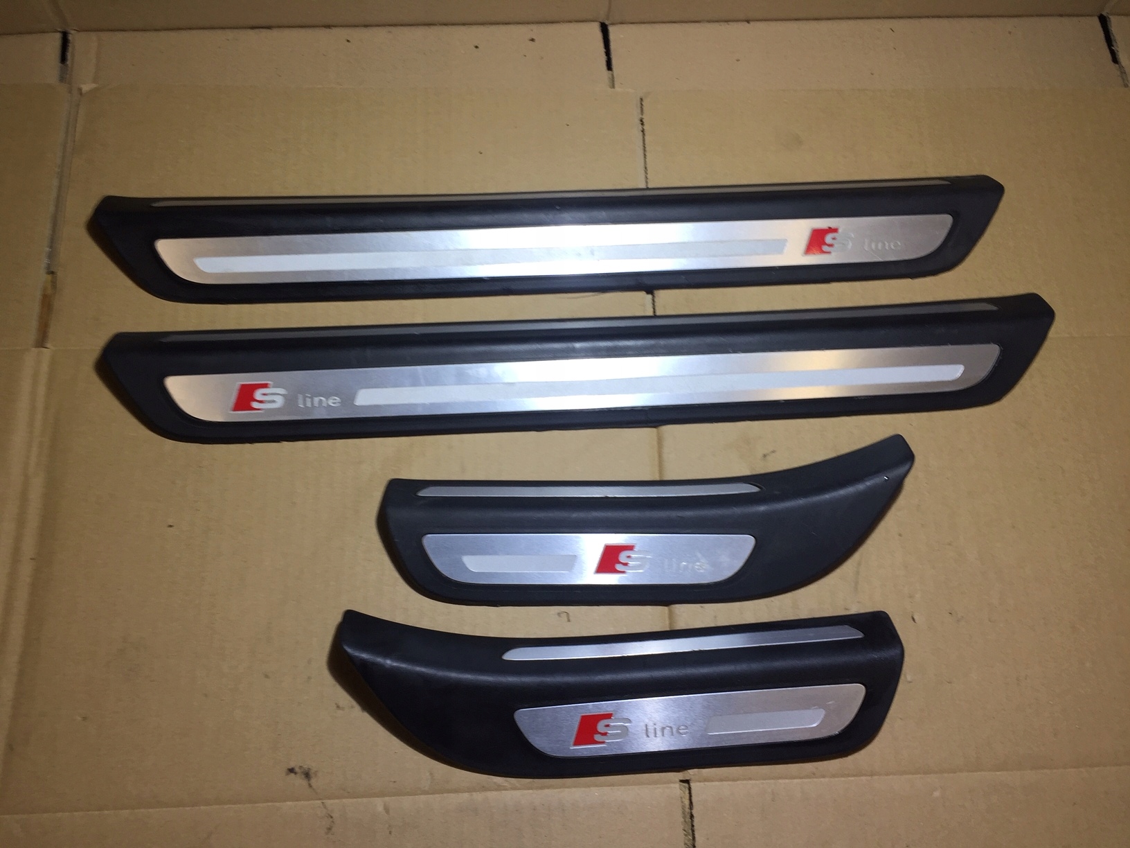AUDI Q5 8R mouldings threshold KOMPLET S-LINE 8R0853376