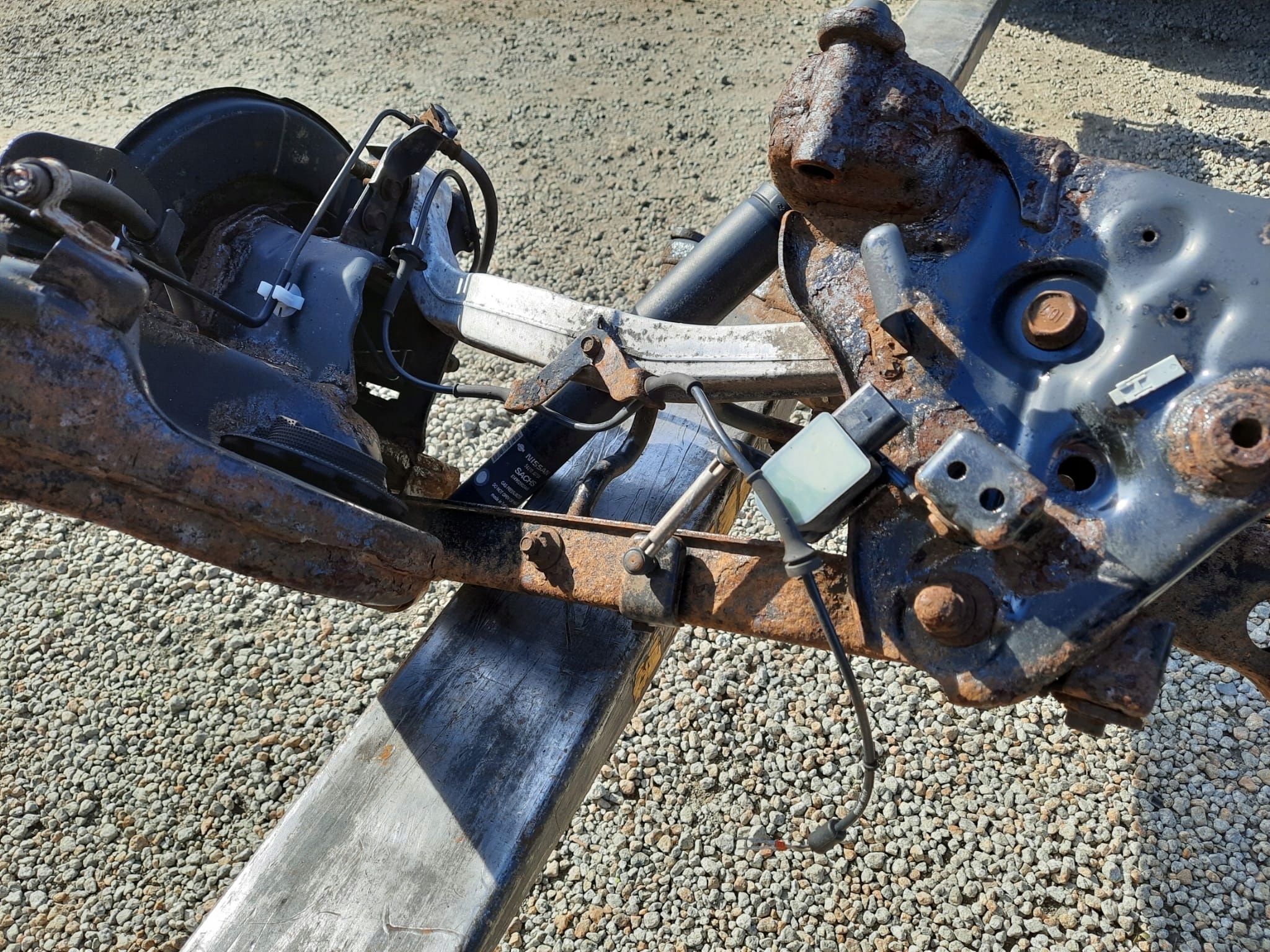 Achsträger heck hinten QASHQAI J10 2,0 DCI