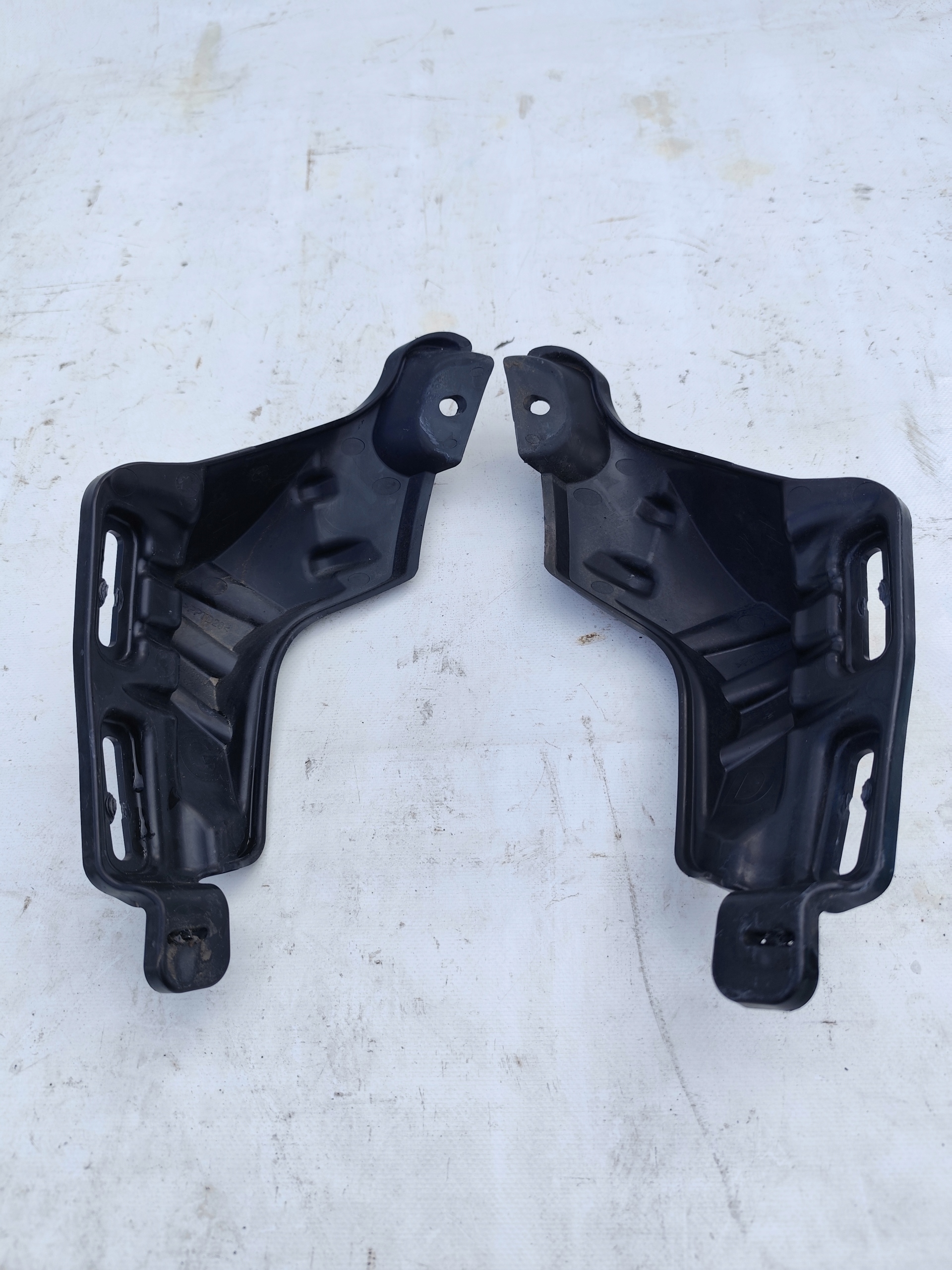 CITROEN C3 III bumper bracket front right left