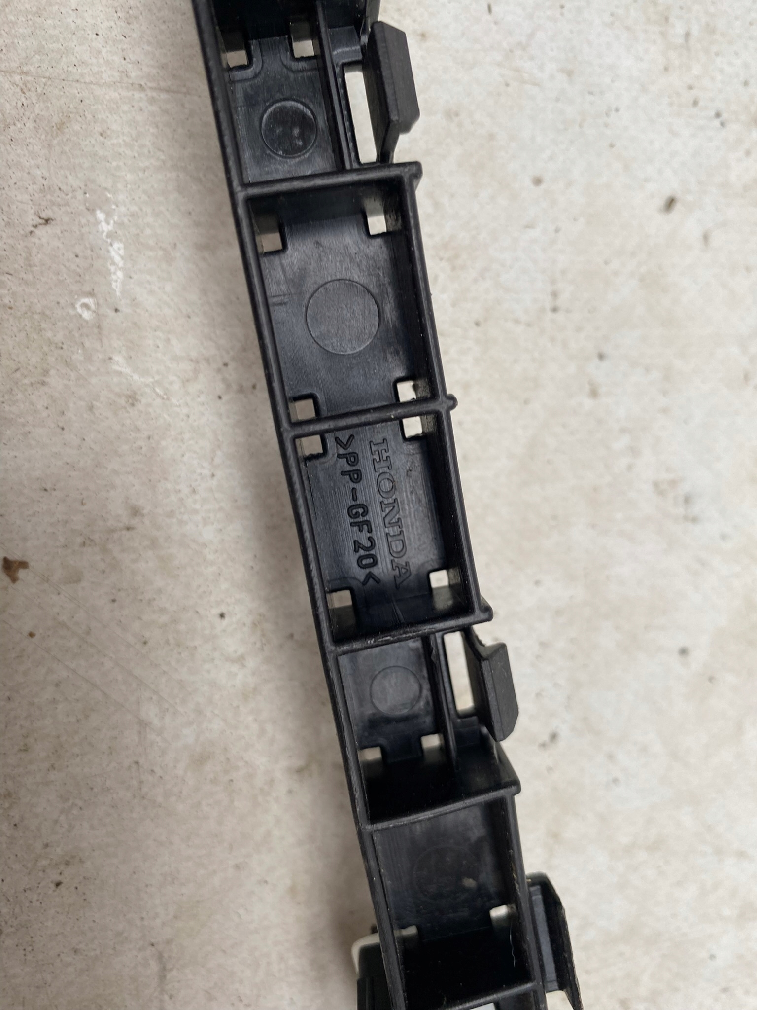 HONDA CIVIC VIII 06- UFO bumper bracket left rear part rear