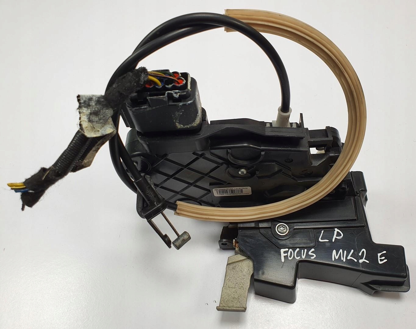 ZAMEK DRZWI LEWY PRZÓD FORD FOCUS MK2 EUROPA