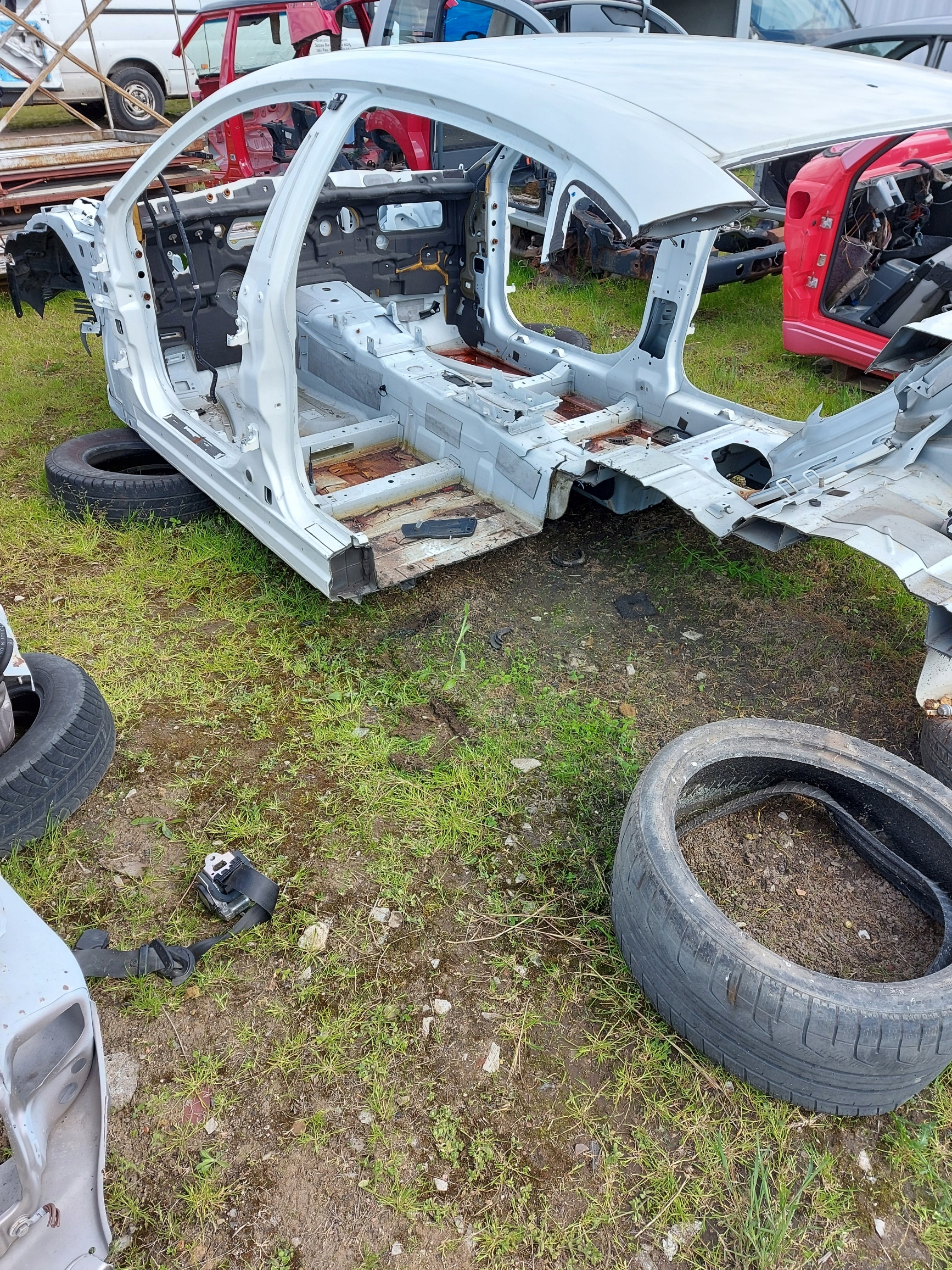 СТОЙКА ПОРОГ ЛЕВЫЙ MASERATI QUATTROPORTE VI 2014