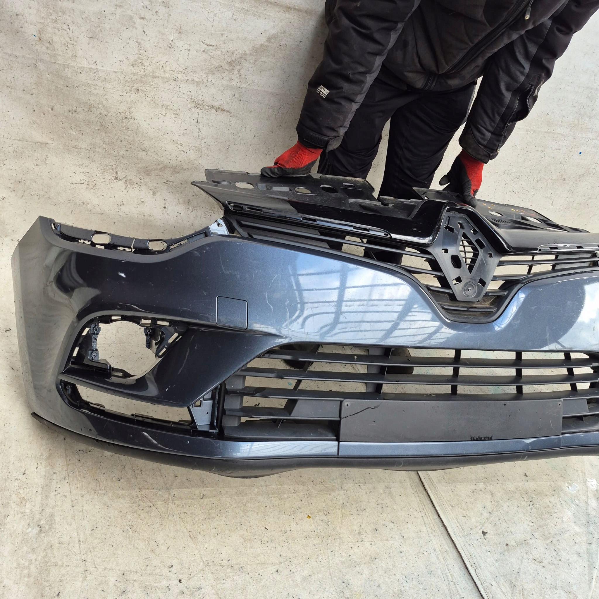 RENAULT CLIO IV 4 LIFT 16-19 bumper front front