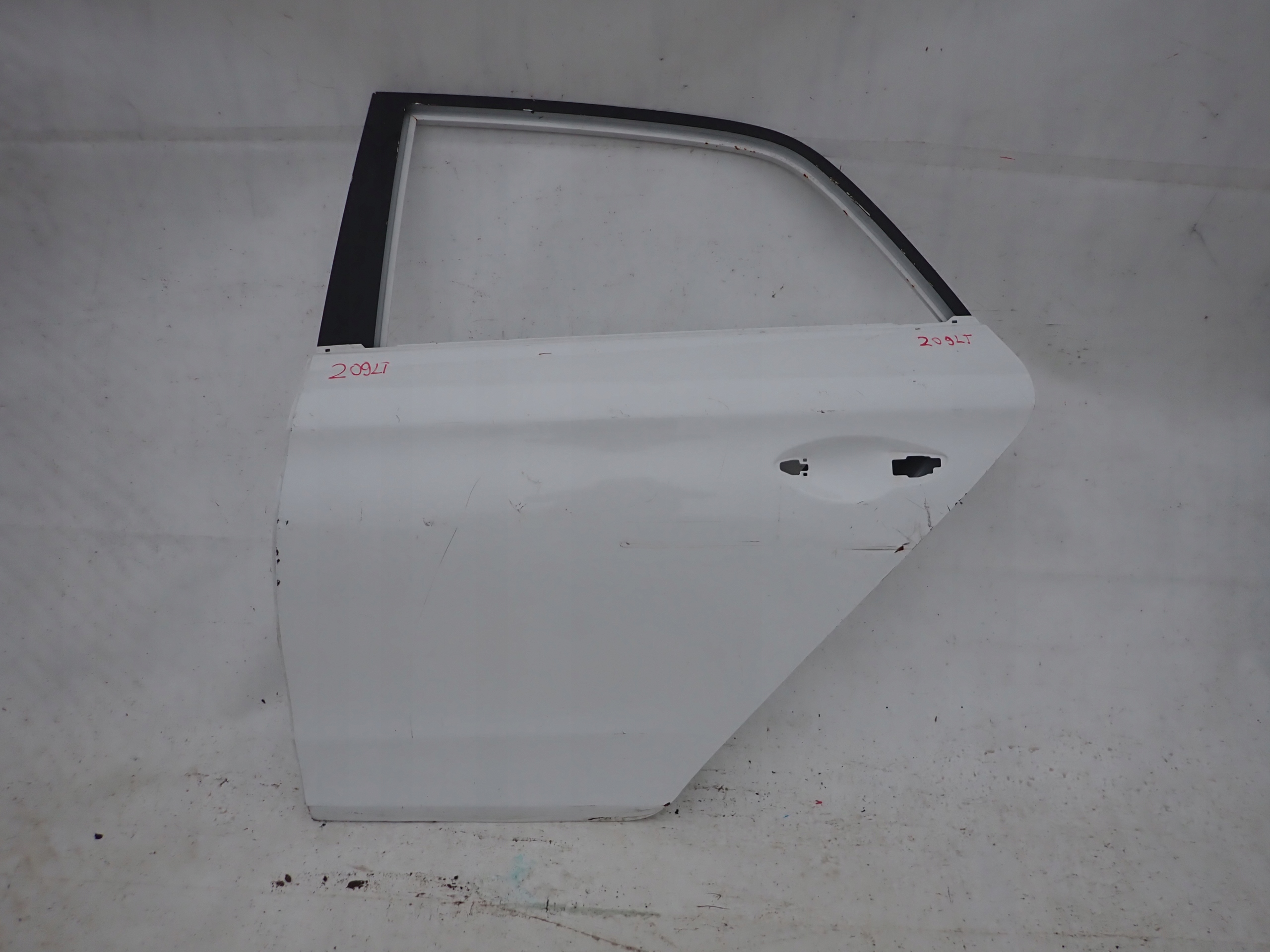 HYUNDAI I20 II 14-> Tür links heck hinten