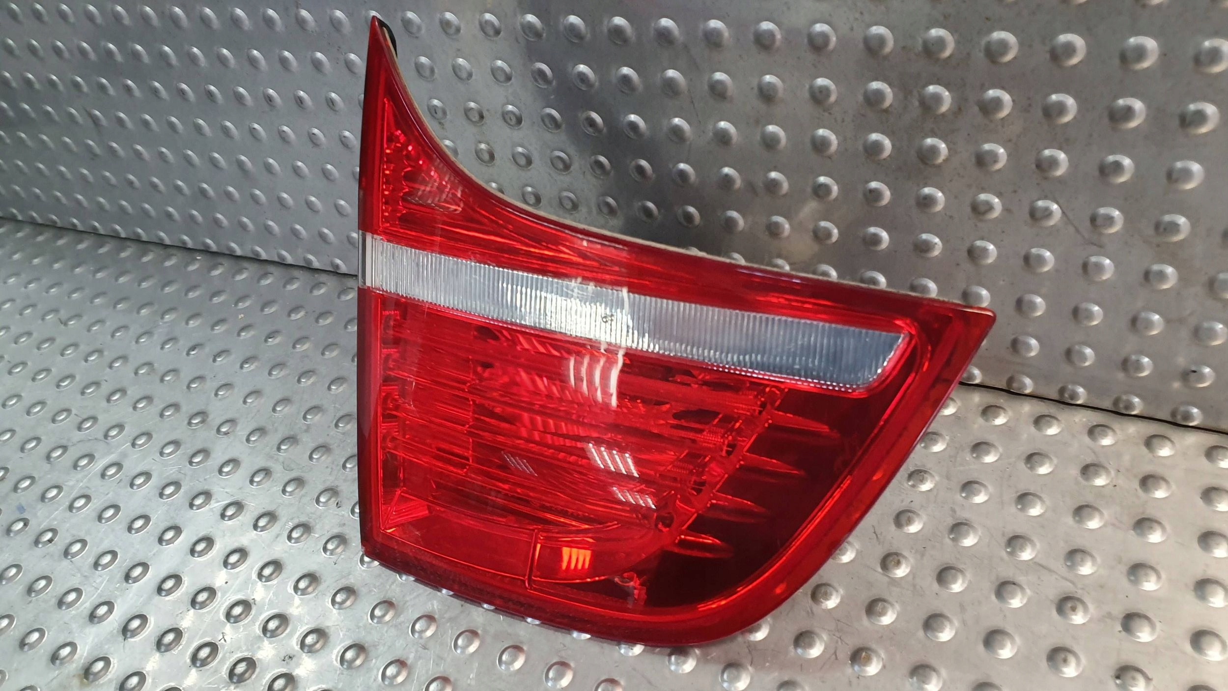 light rear part left to the bonnet BMW X6 E71 07