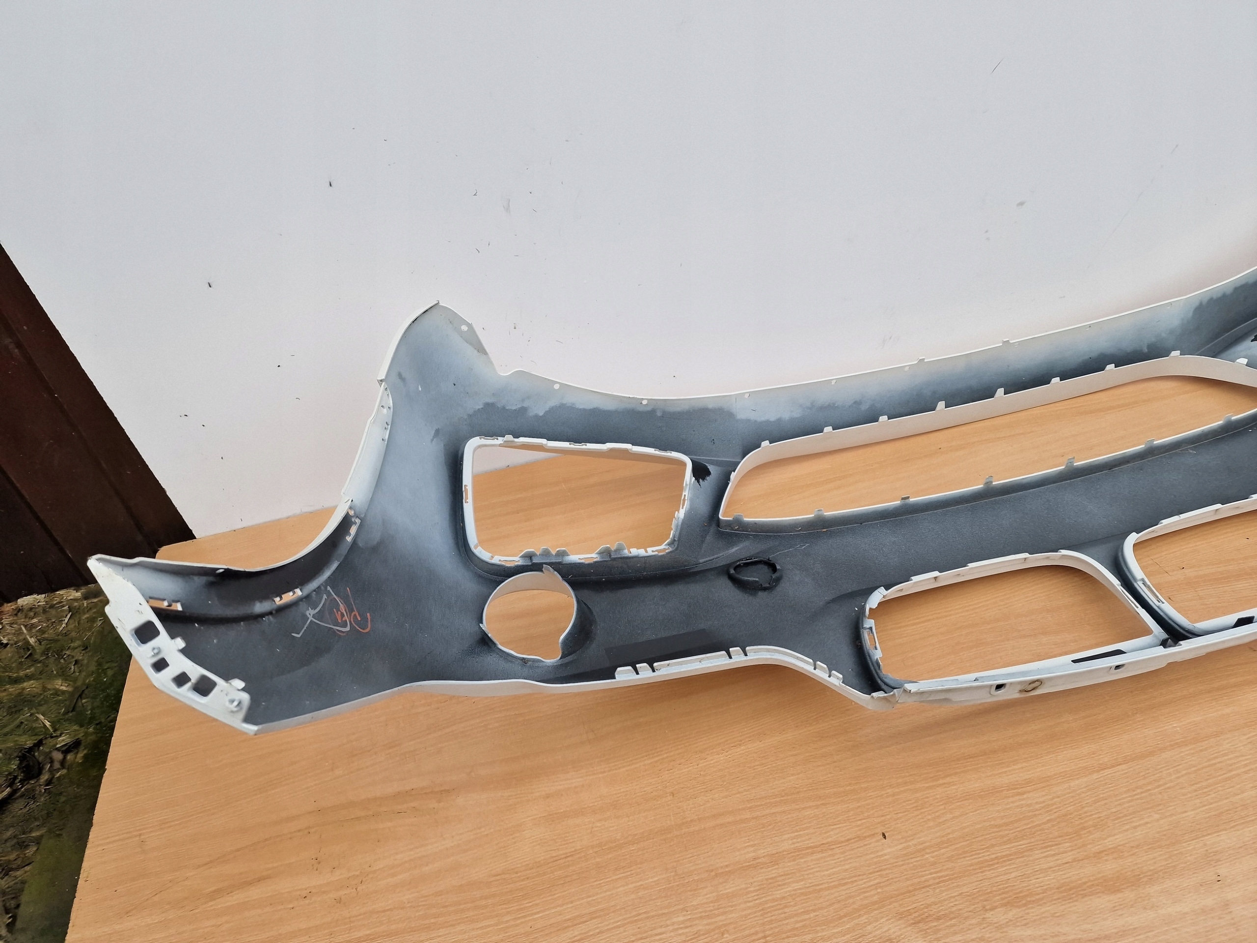 new bumper front BMW X1 F48 M PAKIET BIALY