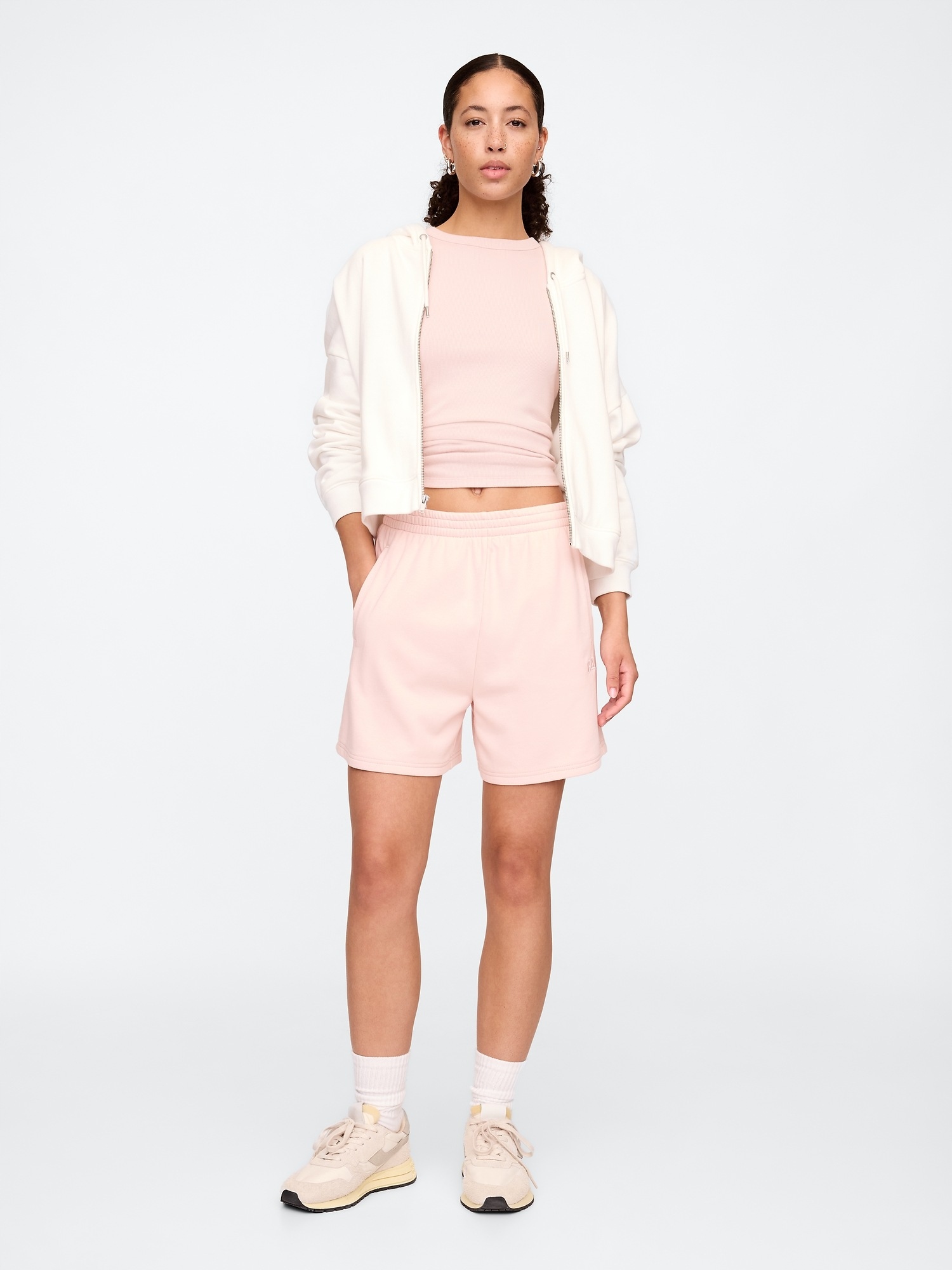 Gap Teplákové kraťasy Vintage Soft