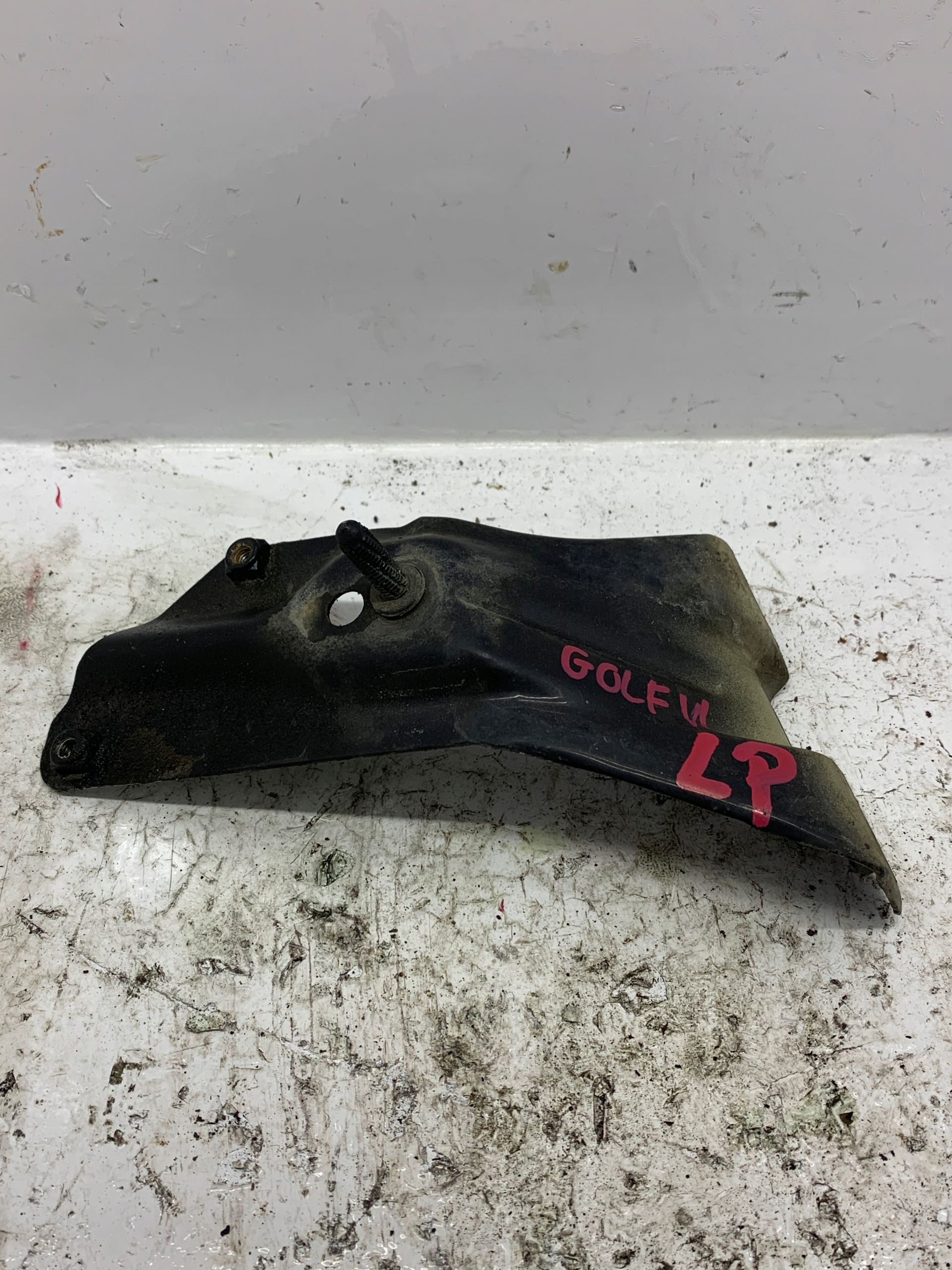 Console Aile Gauche Avant 5K6821135 VW GOLF VI (2008-2013) LC9X
