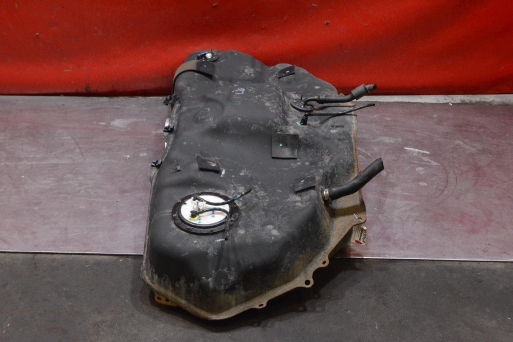 Behälter kraftstofftank des Kraftstoffsbehälters LEXUS LS 4 IV LS600H 5.0 V8 HYBRID 438 KM 06-09