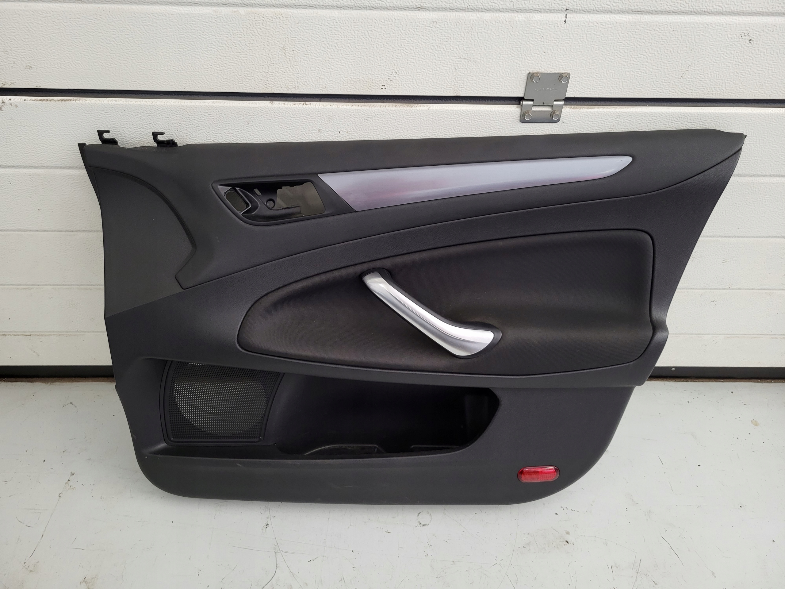 FORD MONDEO MK4 LIFT TAPICERKA DRZWI LEWY PRZÓD