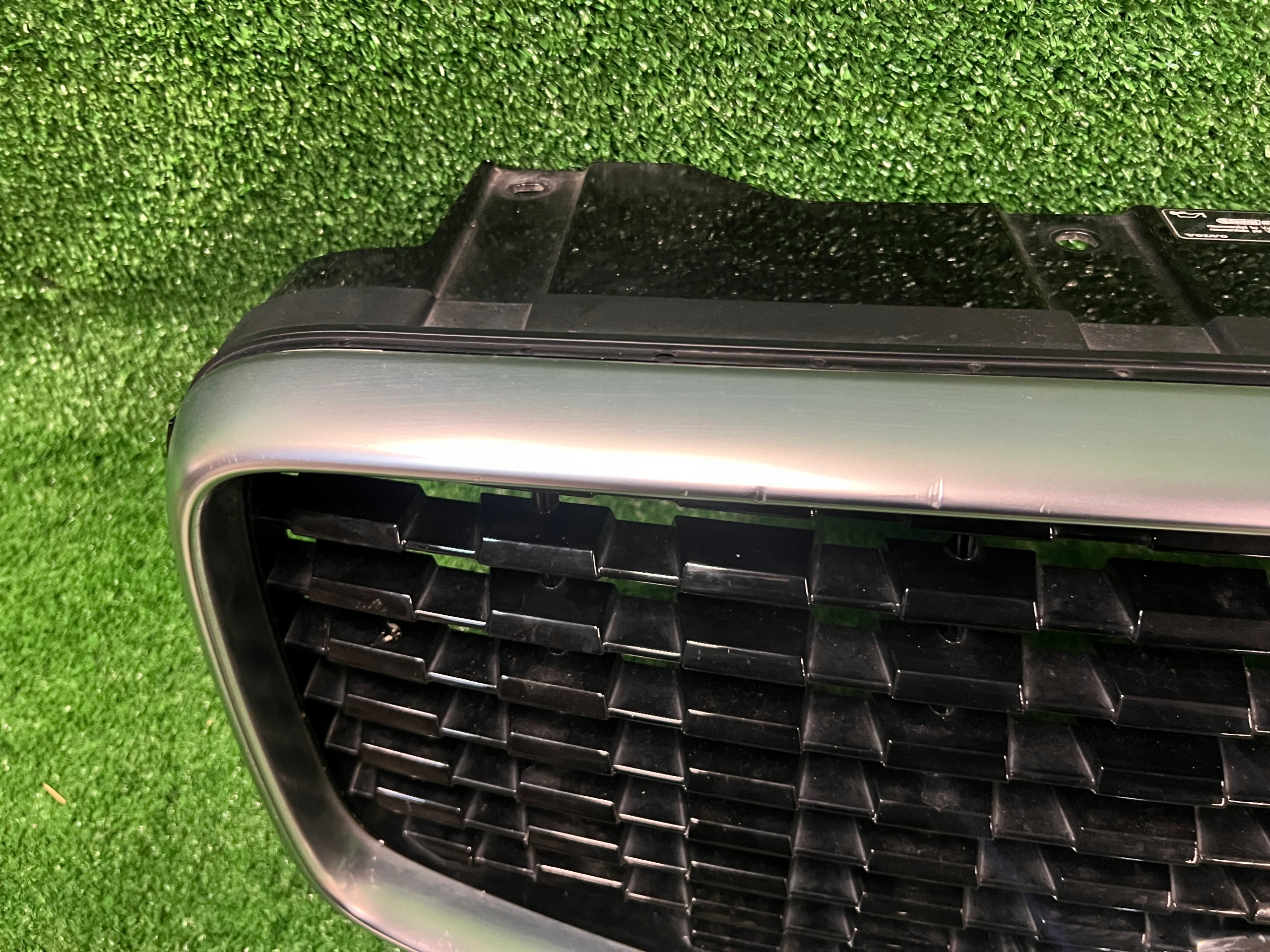 Volvo XC60 Kühlergrill FRONTGRILL Kühlergitter - Thumbnail 6