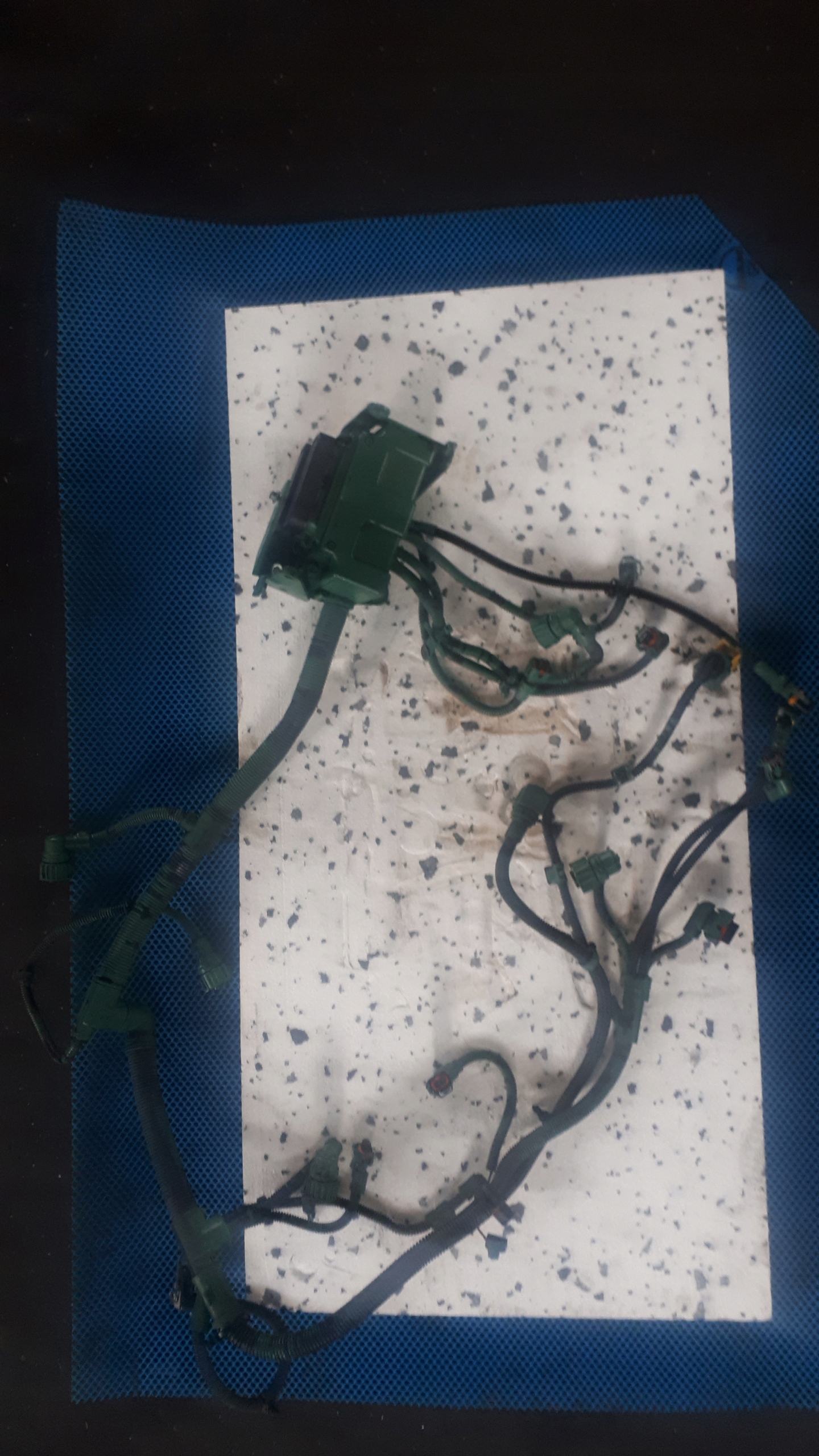 Монтаж-Електрична система двигуна Volvo D8J