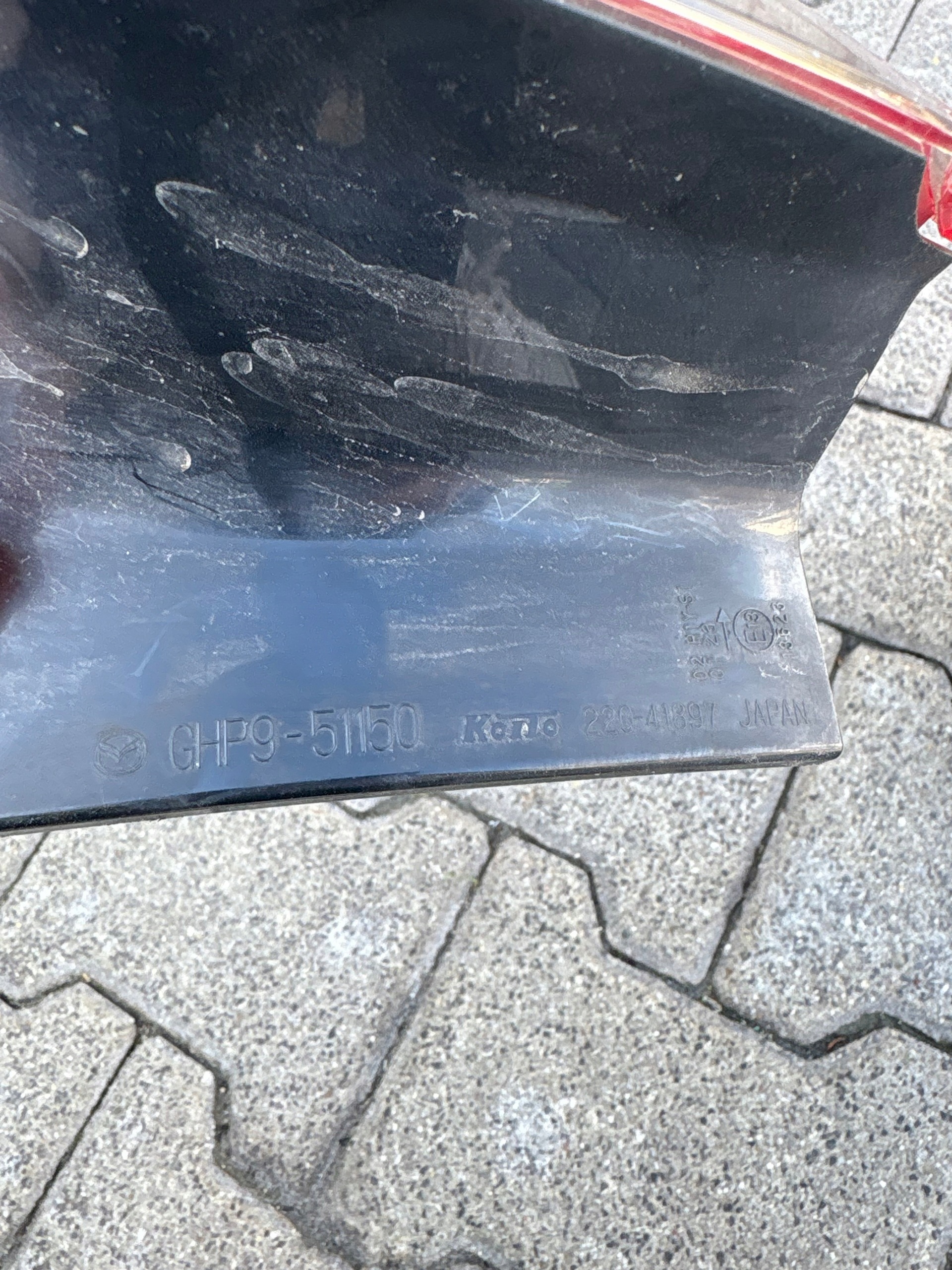 Mazda 6 GJ light right rear part